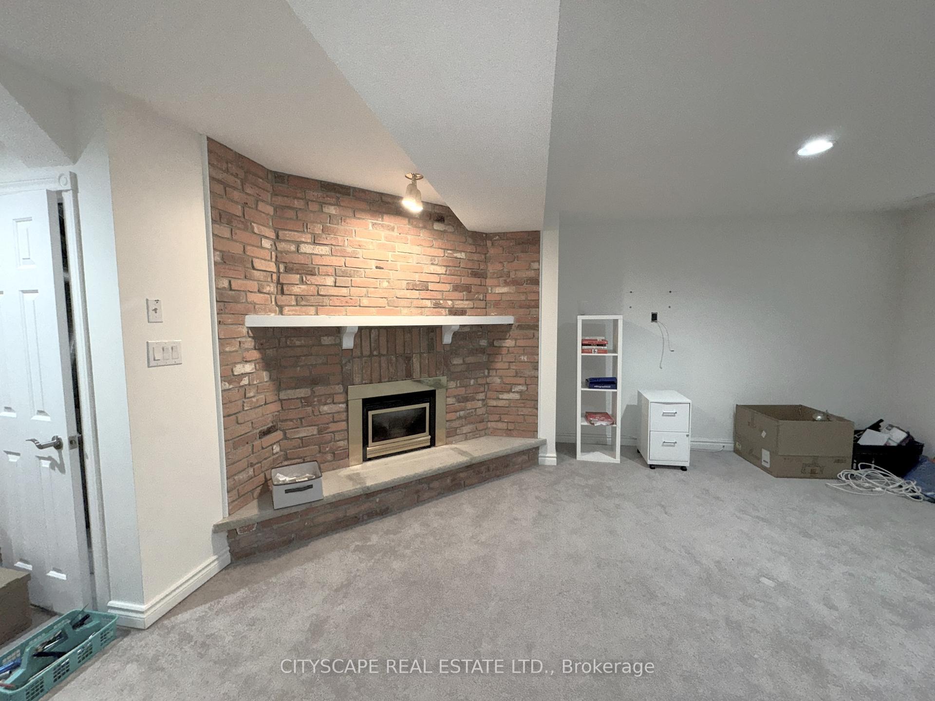 Photo 20 of Unit 14, 14 Tamarack Circle, Etobicoke, Kingsview Village-The Westway — HOMEH