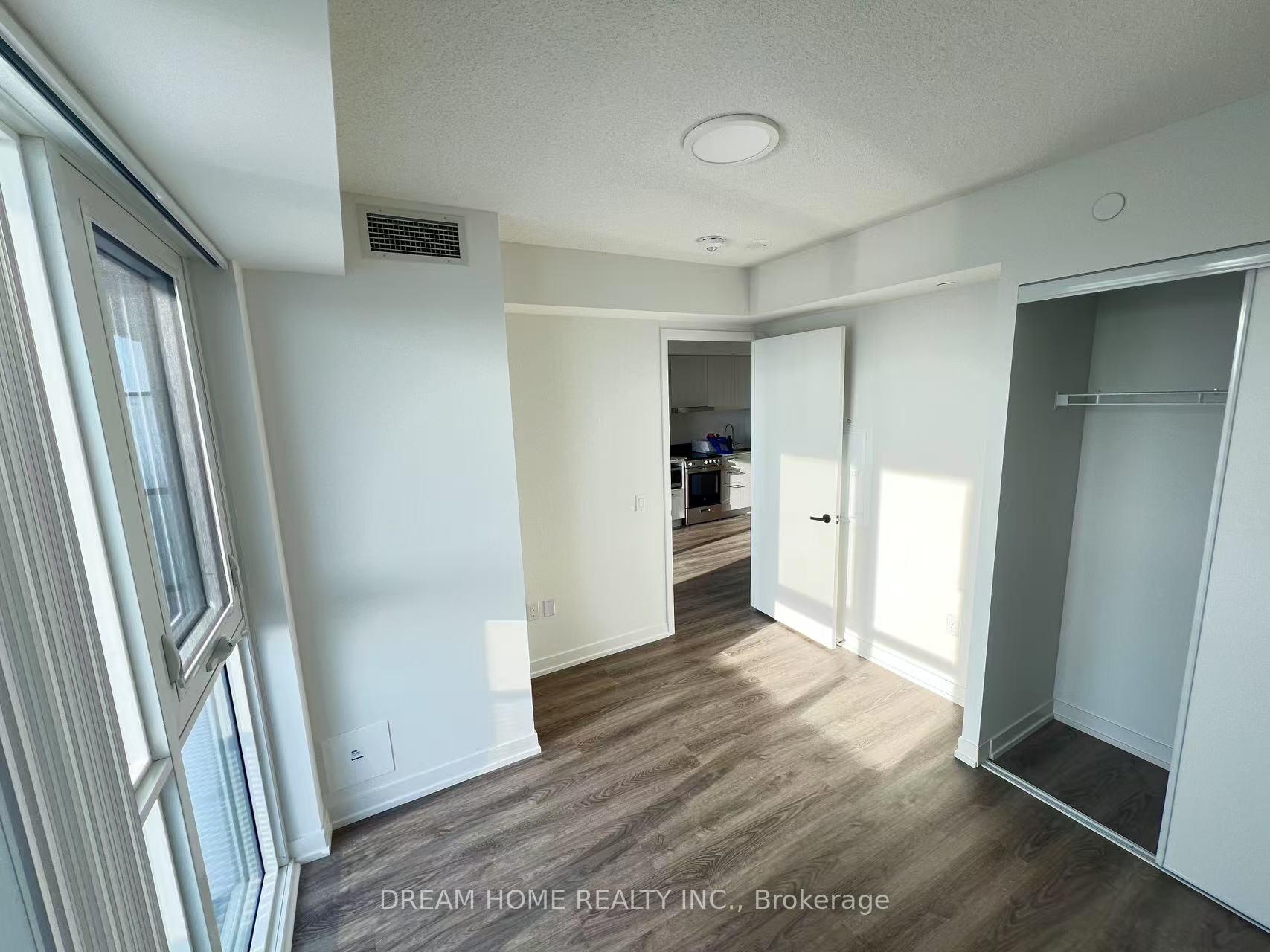 Photo 5 of Unit 2509, 195 Commerce Street, Vaughan, Vaughan Corporate Centre — HOMEH