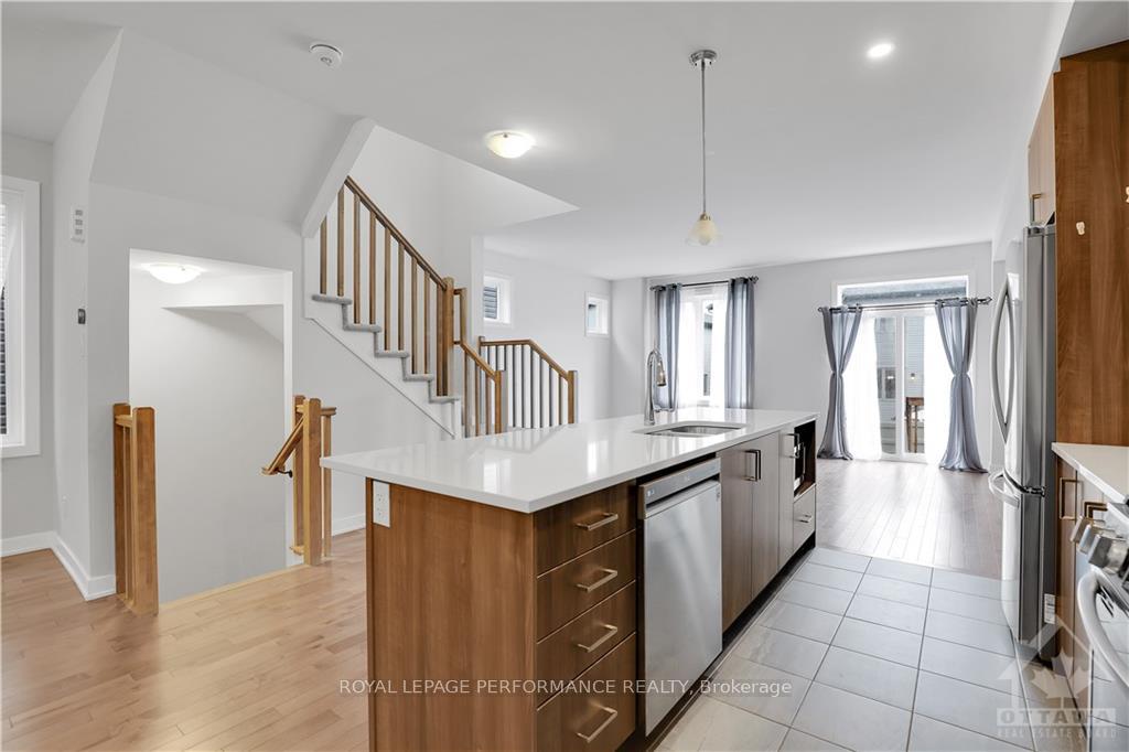 Photo 10 of 316 Grackle Street, Ottawa, Blossom Park/Kemp Park/Findlay Creek — HOMEH