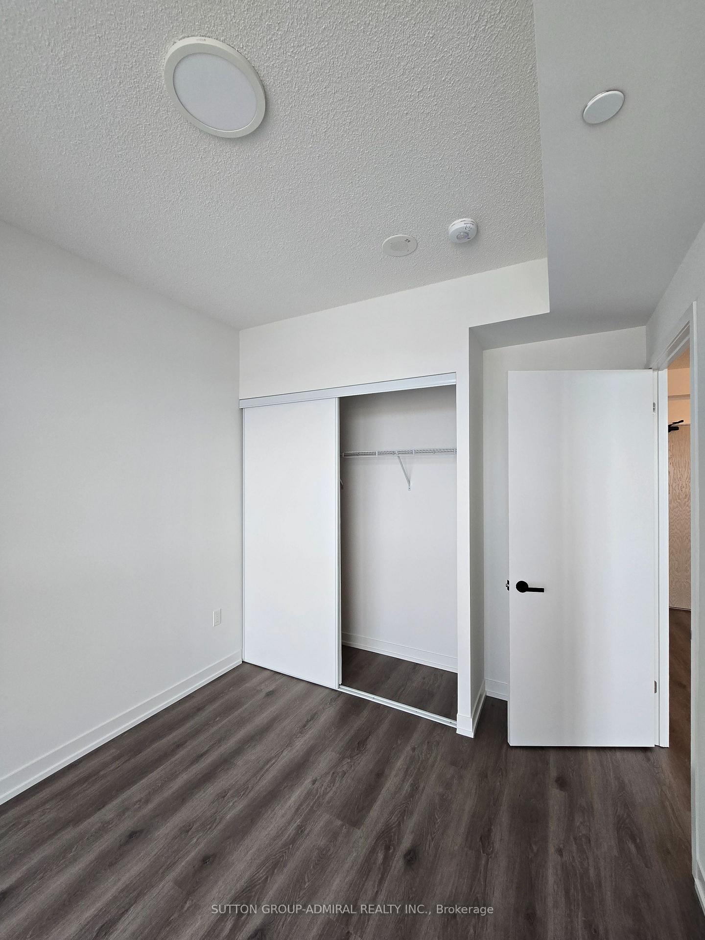 Photo 10 of Unit 911, 225 Commerce Street, Vaughan, Vaughan Corporate Centre — HOMEH