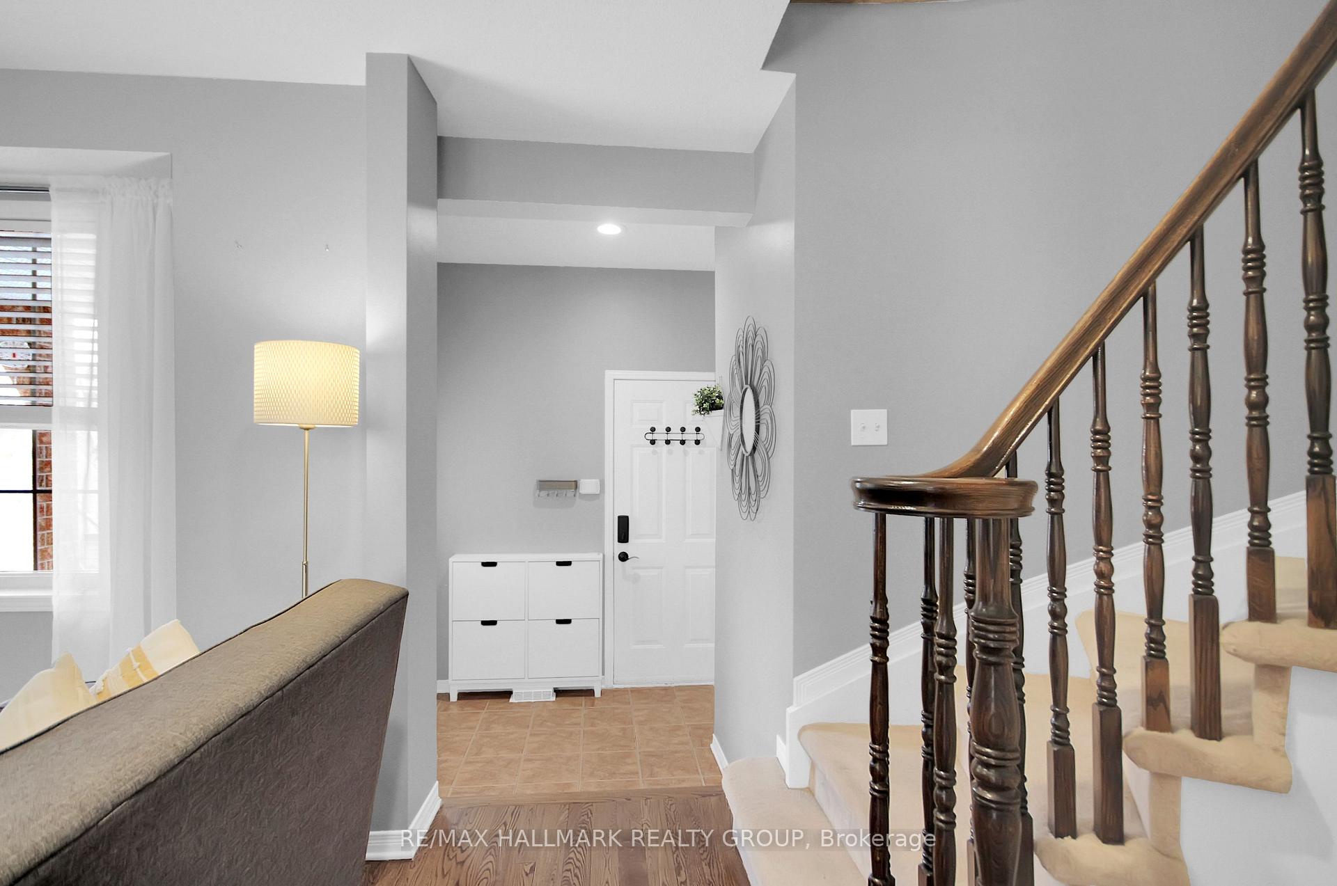Photo 4 of 37 Sutcliffe Terrace, Ottawa, Barrhaven - Longfields — HOMEH