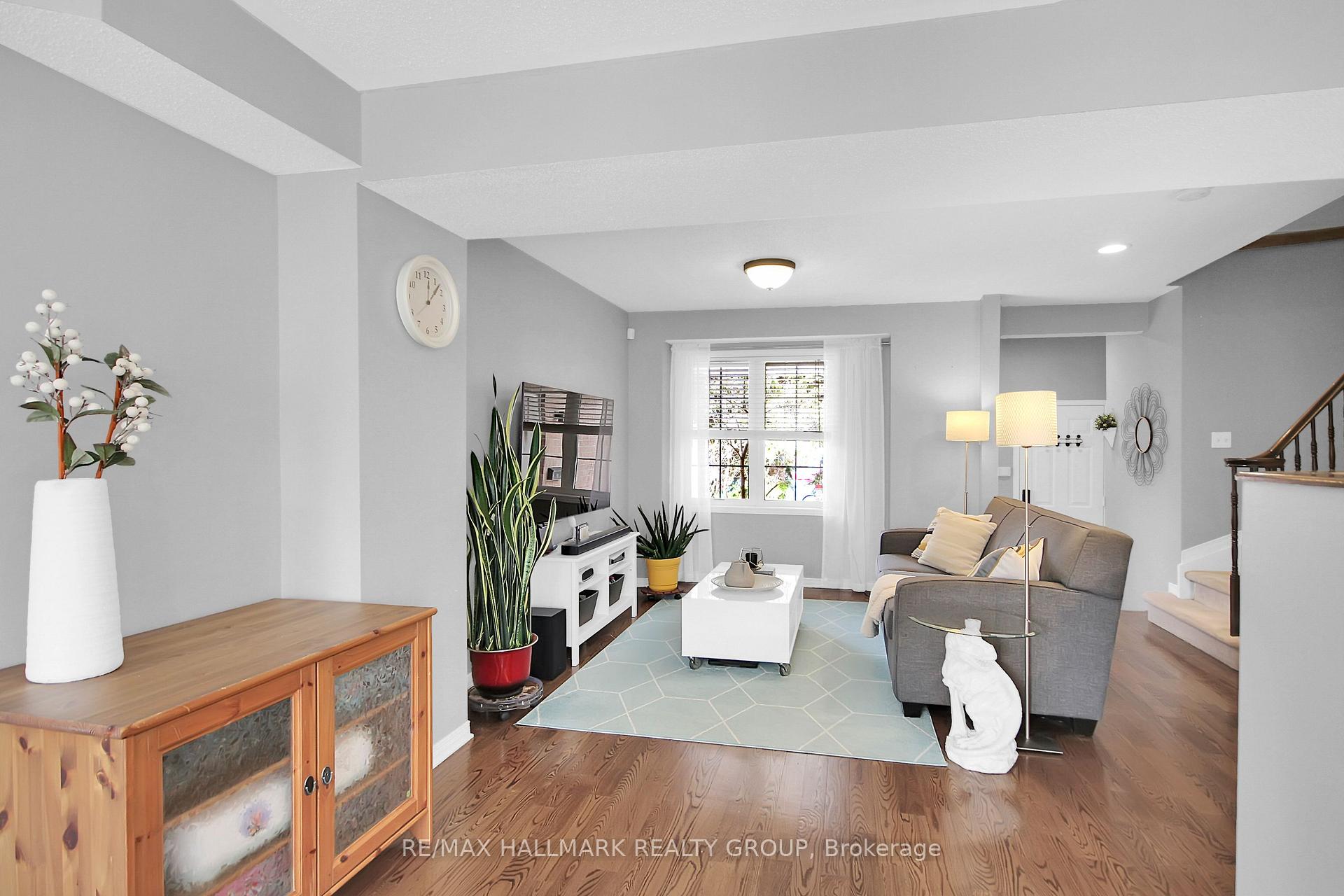Photo 14 of 37 Sutcliffe Terrace, Ottawa, Barrhaven - Longfields — HOMEH