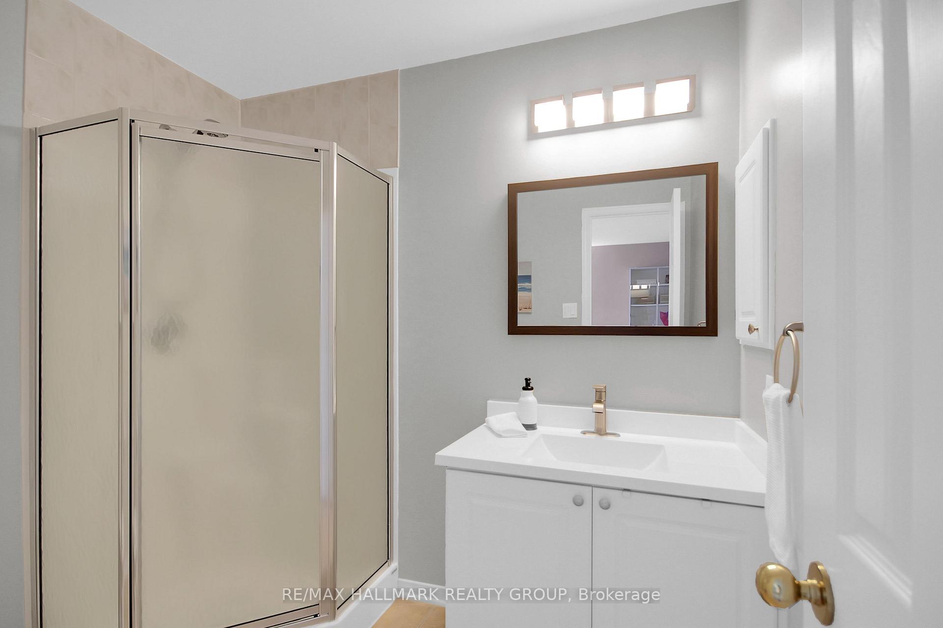 Photo 21 of 37 Sutcliffe Terrace, Ottawa, Barrhaven - Longfields — HOMEH