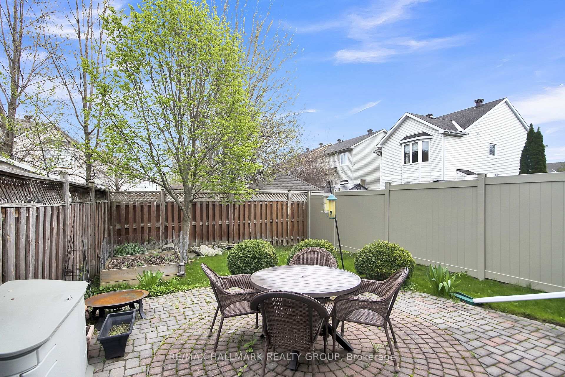Photo 23 of 37 Sutcliffe Terrace, Ottawa, Barrhaven - Longfields — HOMEH