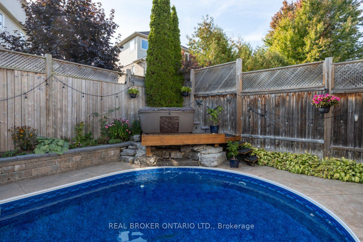 Photo 40 of 18 Nicks Street, Clarington, Bowmanville — HOMEH