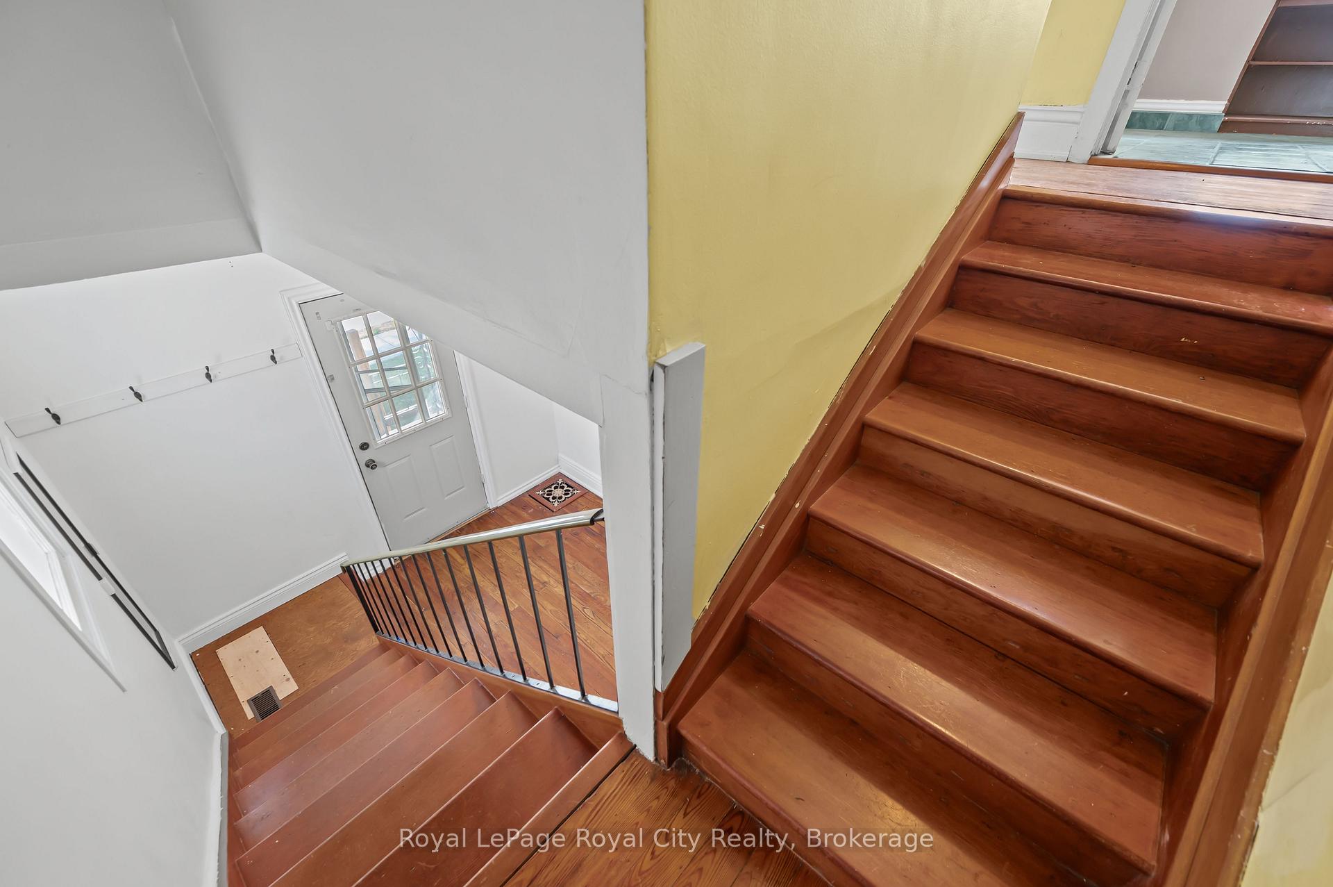 Photo 10 of 91 Stevenson Street S, Guelph, St. Patrick's Ward — HOMEH