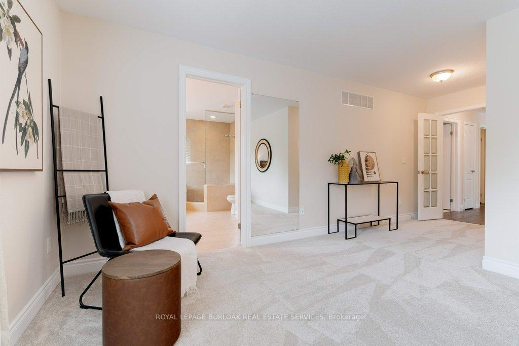 Photo 33 of 47 Premier Road, Hamilton, Waterdown — HOMEH