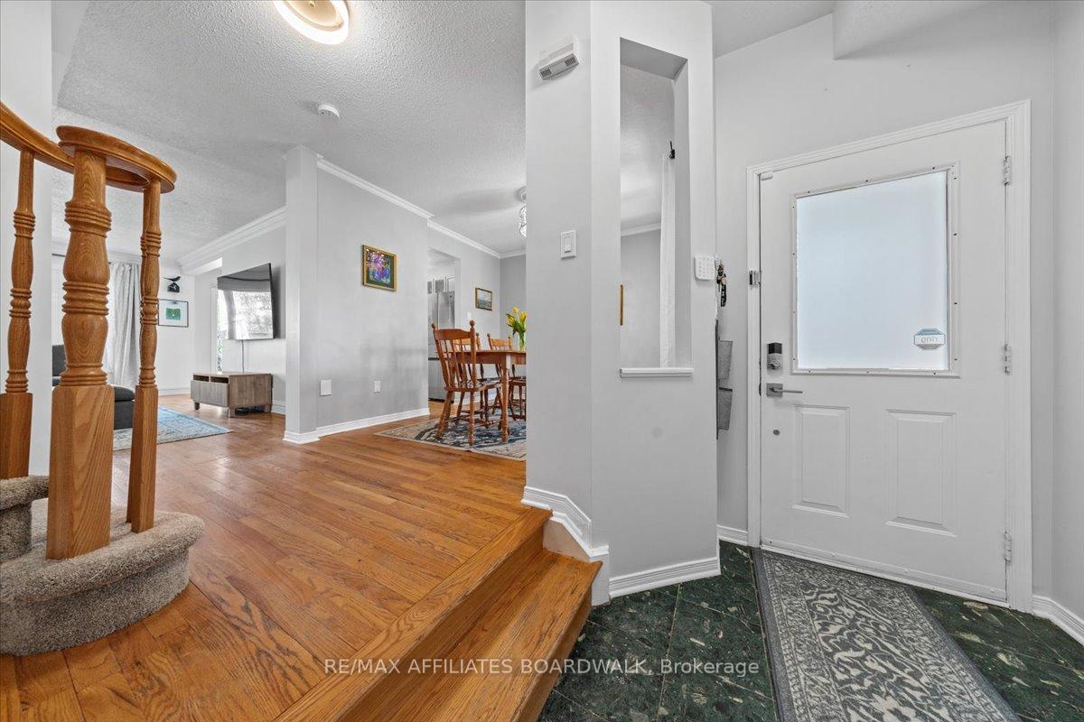 Photo 4 of 65 Daventry Crescent, Ottawa, Barrhaven - Longfields — HOMEH