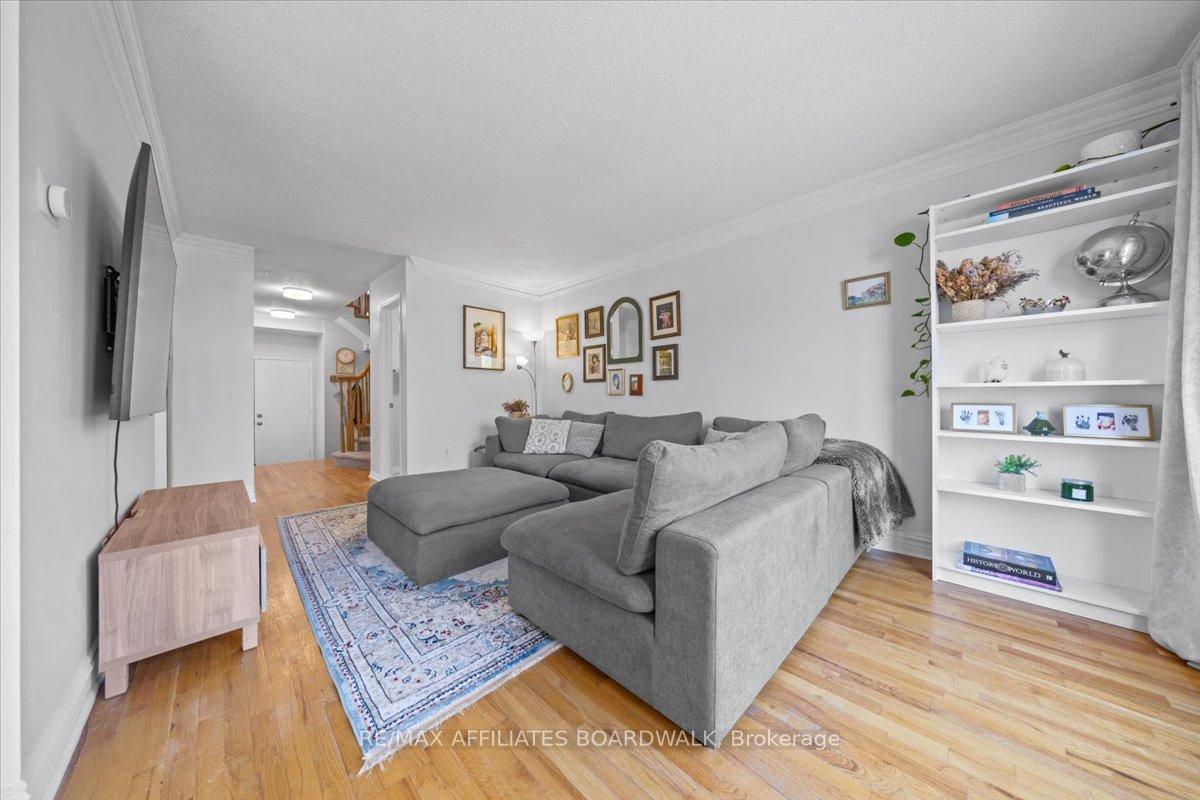 Photo 9 of 65 Daventry Crescent, Ottawa, Barrhaven - Longfields — HOMEH