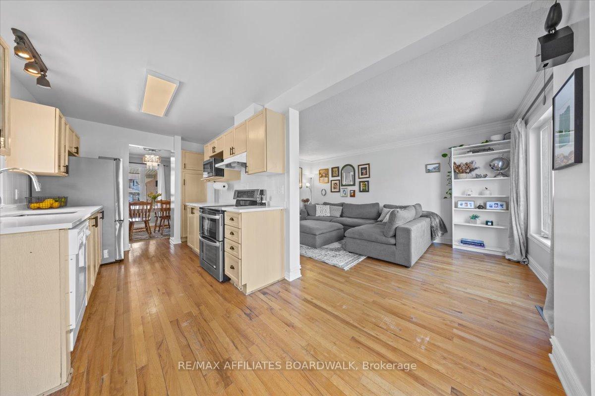 Photo 11 of 65 Daventry Crescent, Ottawa, Barrhaven - Longfields — HOMEH