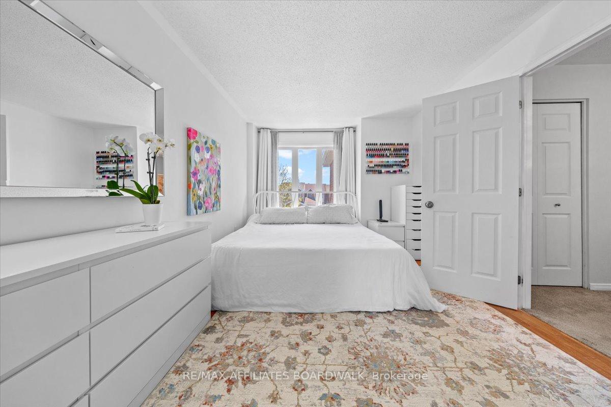 Photo 23 of 65 Daventry Crescent, Ottawa, Barrhaven - Longfields — HOMEH