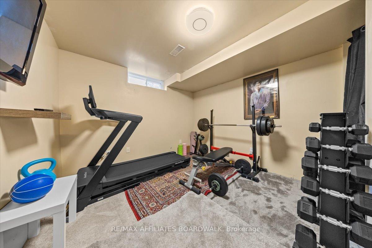 Photo 33 of 65 Daventry Crescent, Ottawa, Barrhaven - Longfields — HOMEH