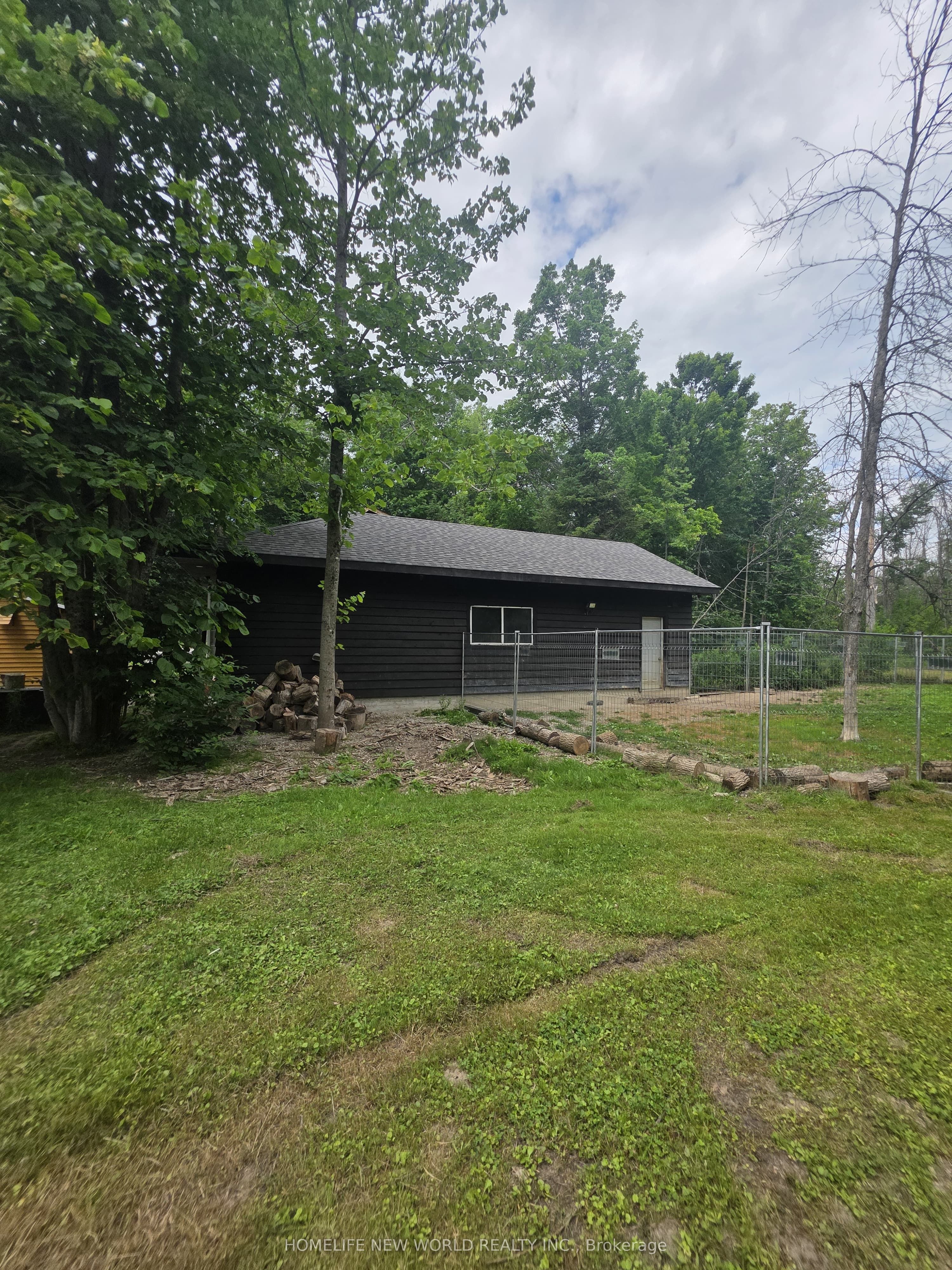 Photo 7 of 24261 Weir's Side Road, Georgina, Pefferlaw — HOMEH