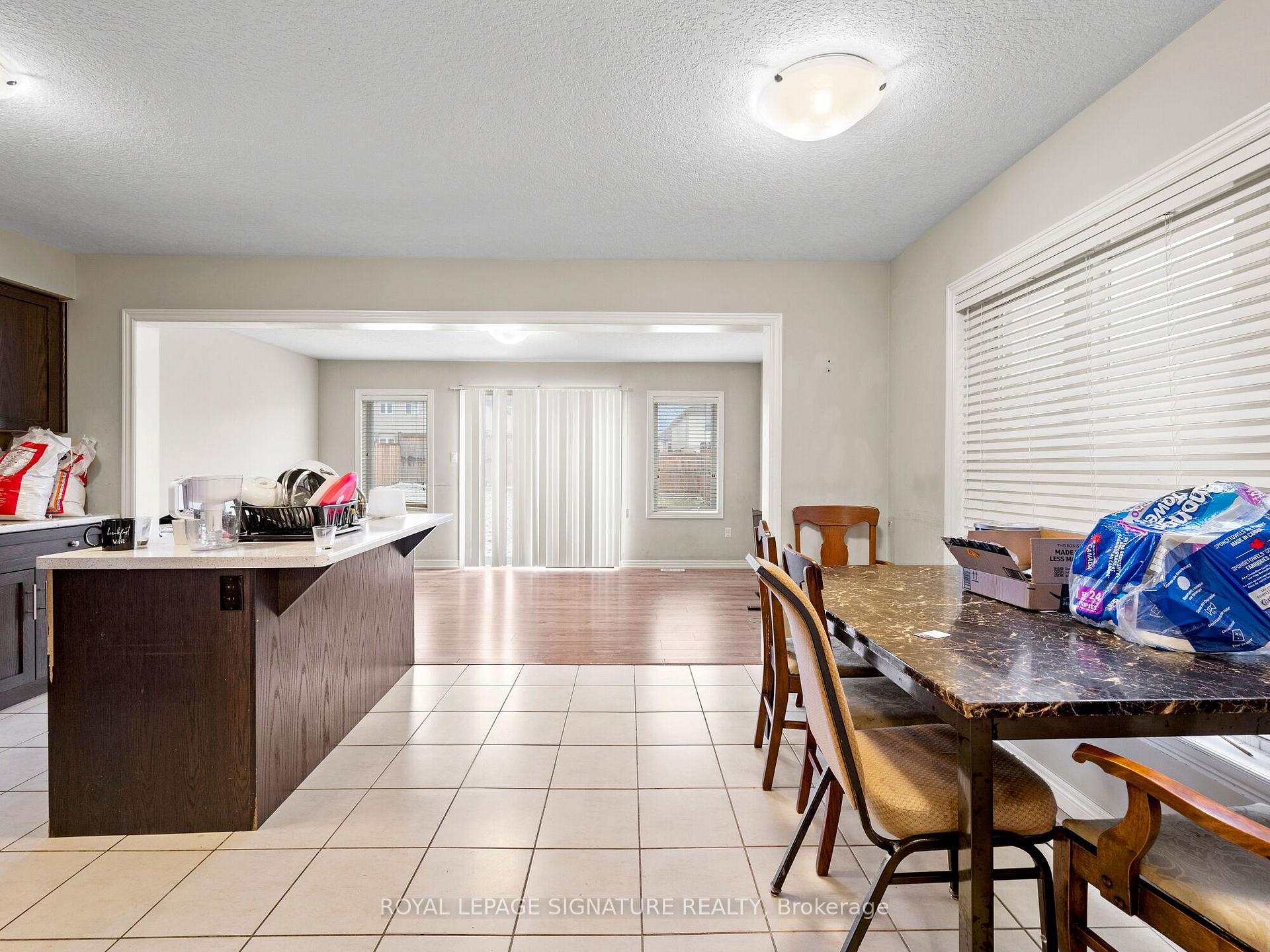 Photo 6 of 278 Ambrous Crescent, Guelph, Kortright East — HOMEH