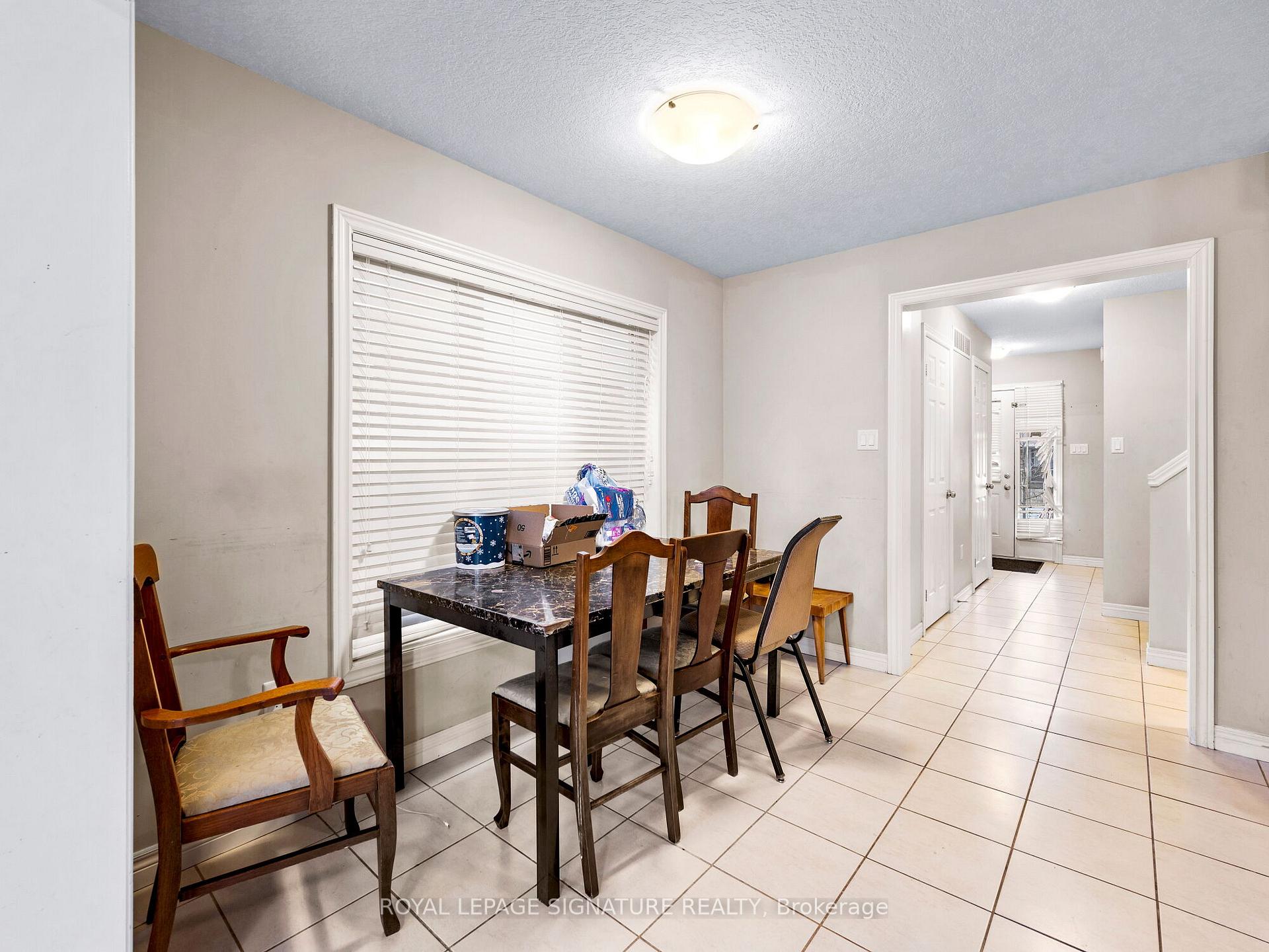Photo 8 of 278 Ambrous Crescent, Guelph, Kortright East — HOMEH
