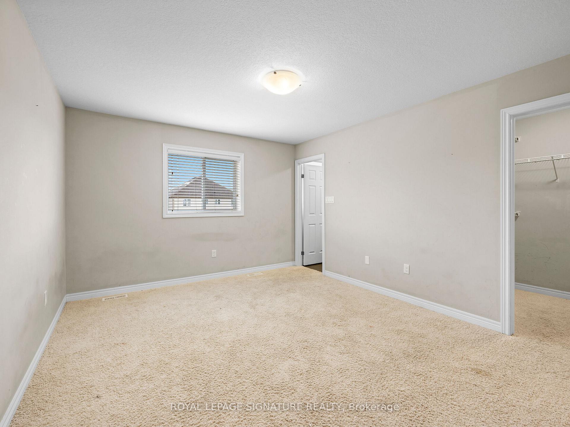 Photo 17 of 278 Ambrous Crescent, Guelph, Kortright East — HOMEH