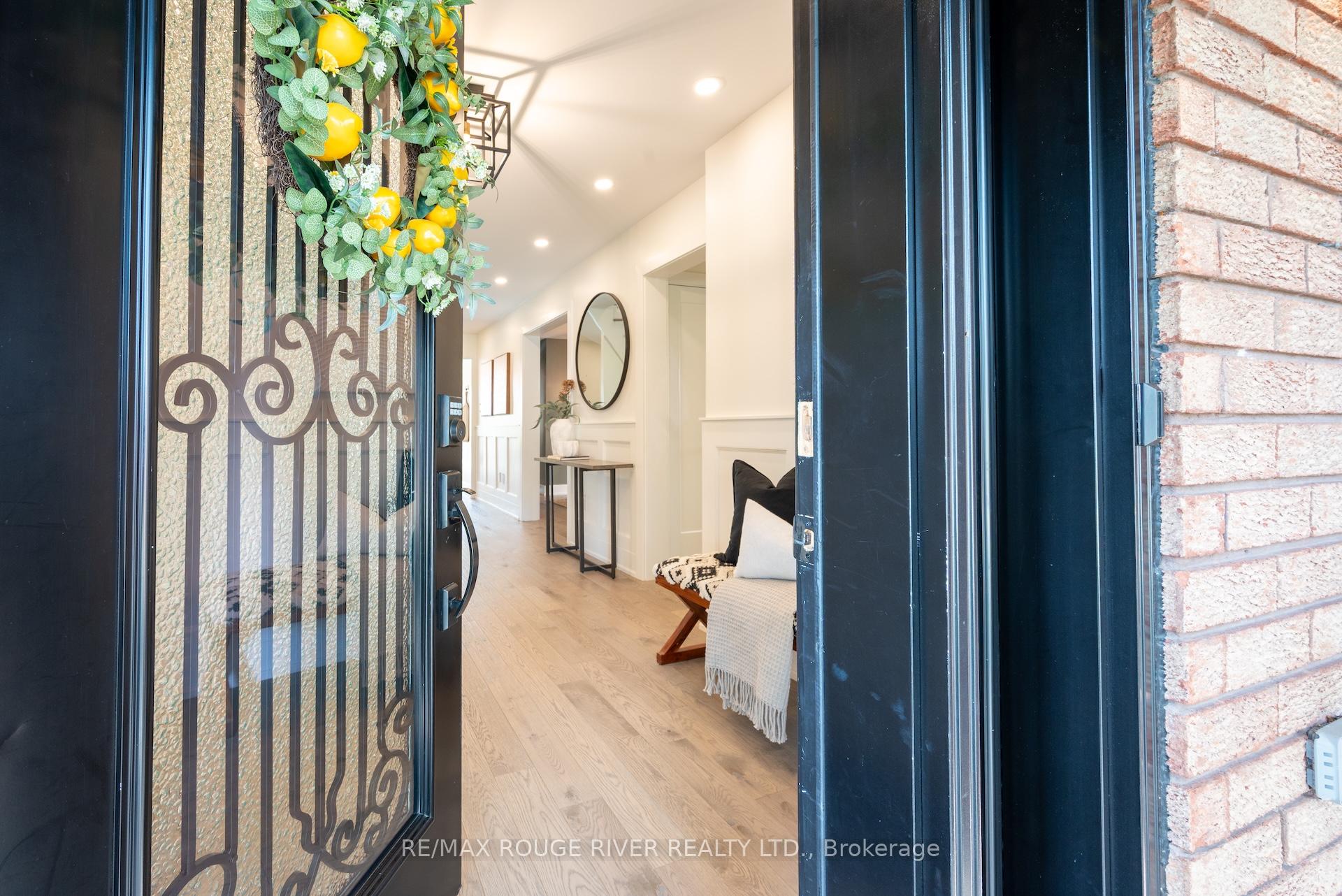 Photo 4 of 37 Doncaster Crescent, Clarington, Newcastle — HOMEH