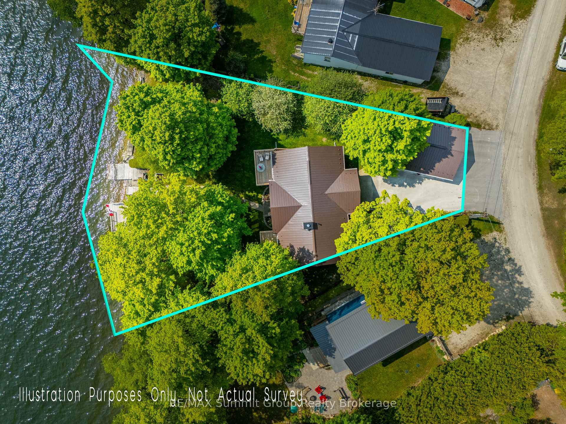 Photo 4 of 142 Lakeshore Boulevard, Grey Highlands — HOMEH