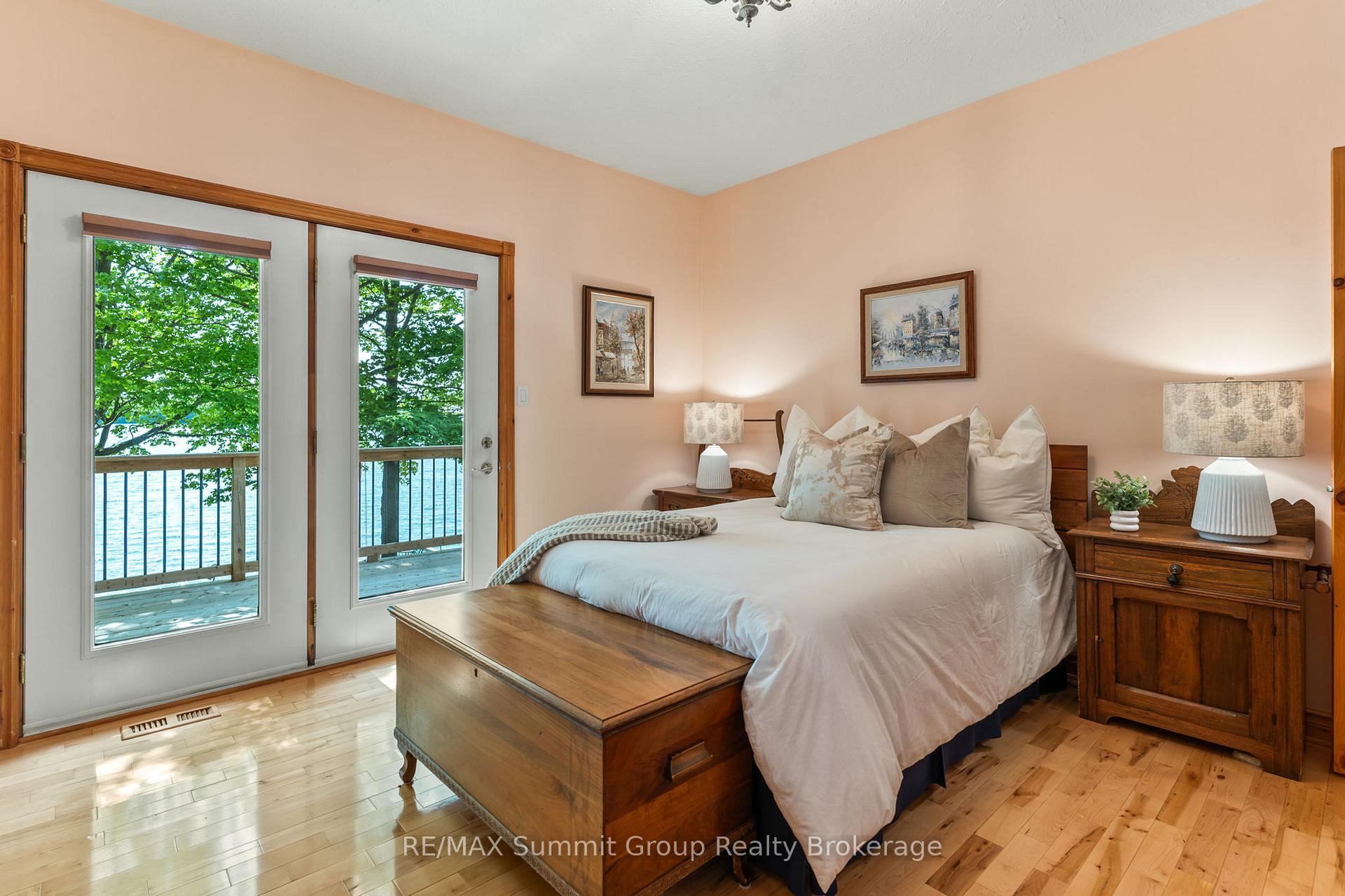 Photo 14 of 142 Lakeshore Boulevard, Grey Highlands — HOMEH