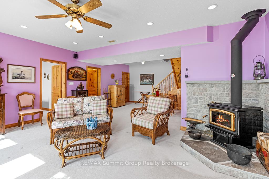 Photo 24 of 142 Lakeshore Boulevard, Grey Highlands — HOMEH