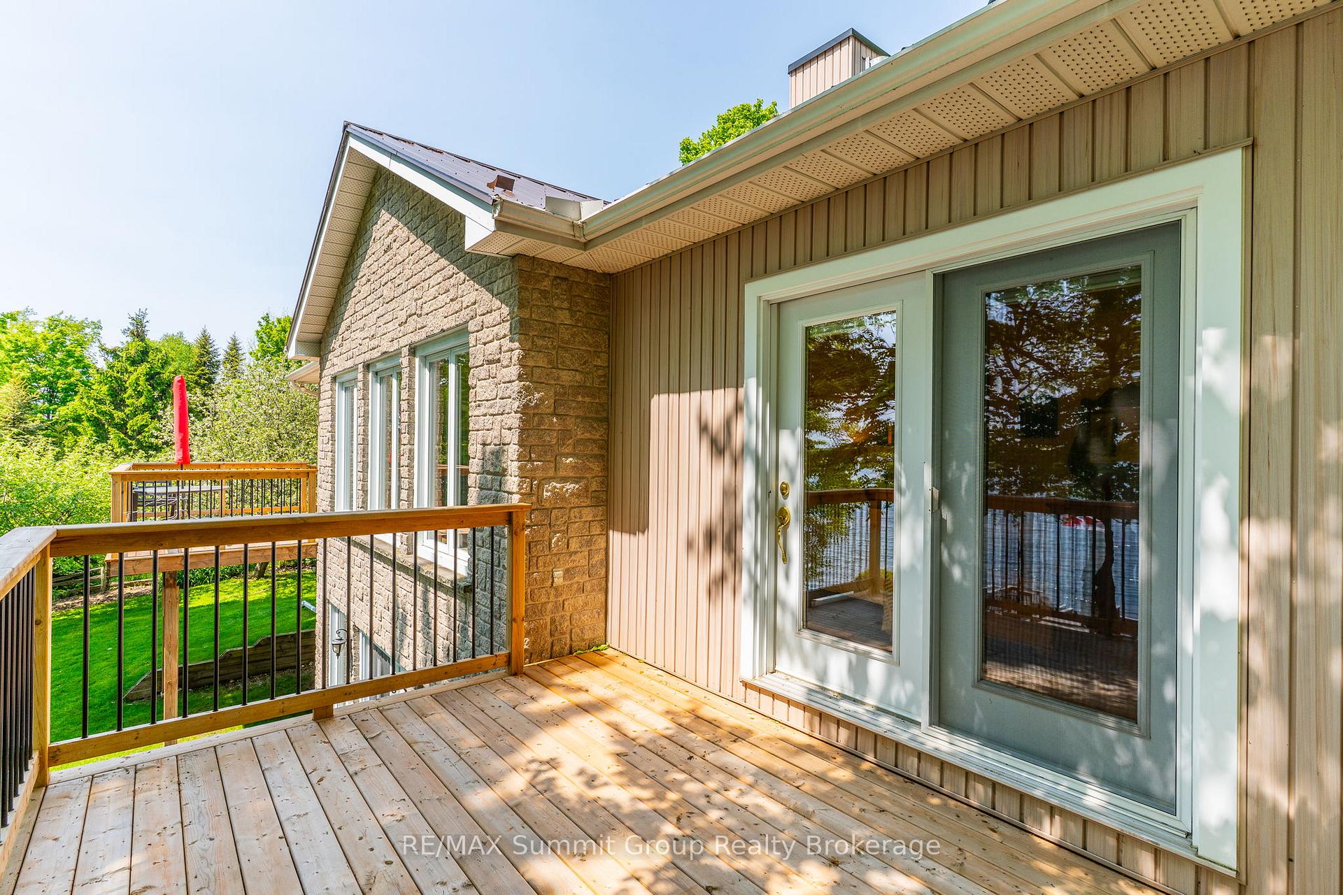 Photo 30 of 142 Lakeshore Boulevard, Grey Highlands — HOMEH