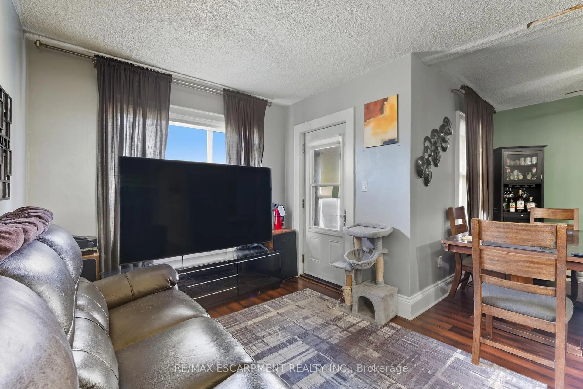 Photo 7 of 246 Cope Street, Hamilton, Homeside — HOMEH