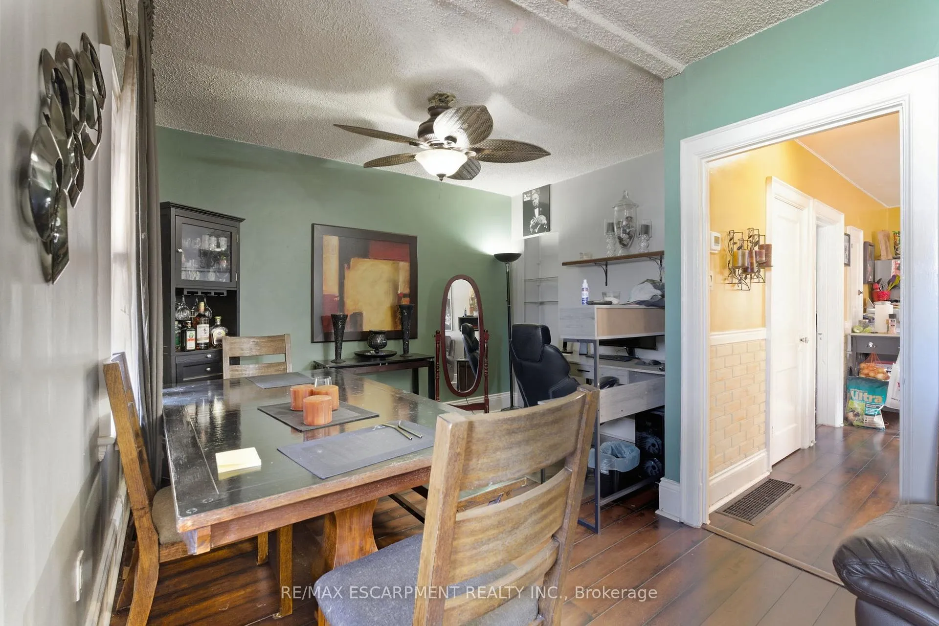 Photo 10 of 246 Cope Street, Hamilton, Homeside — HOMEH