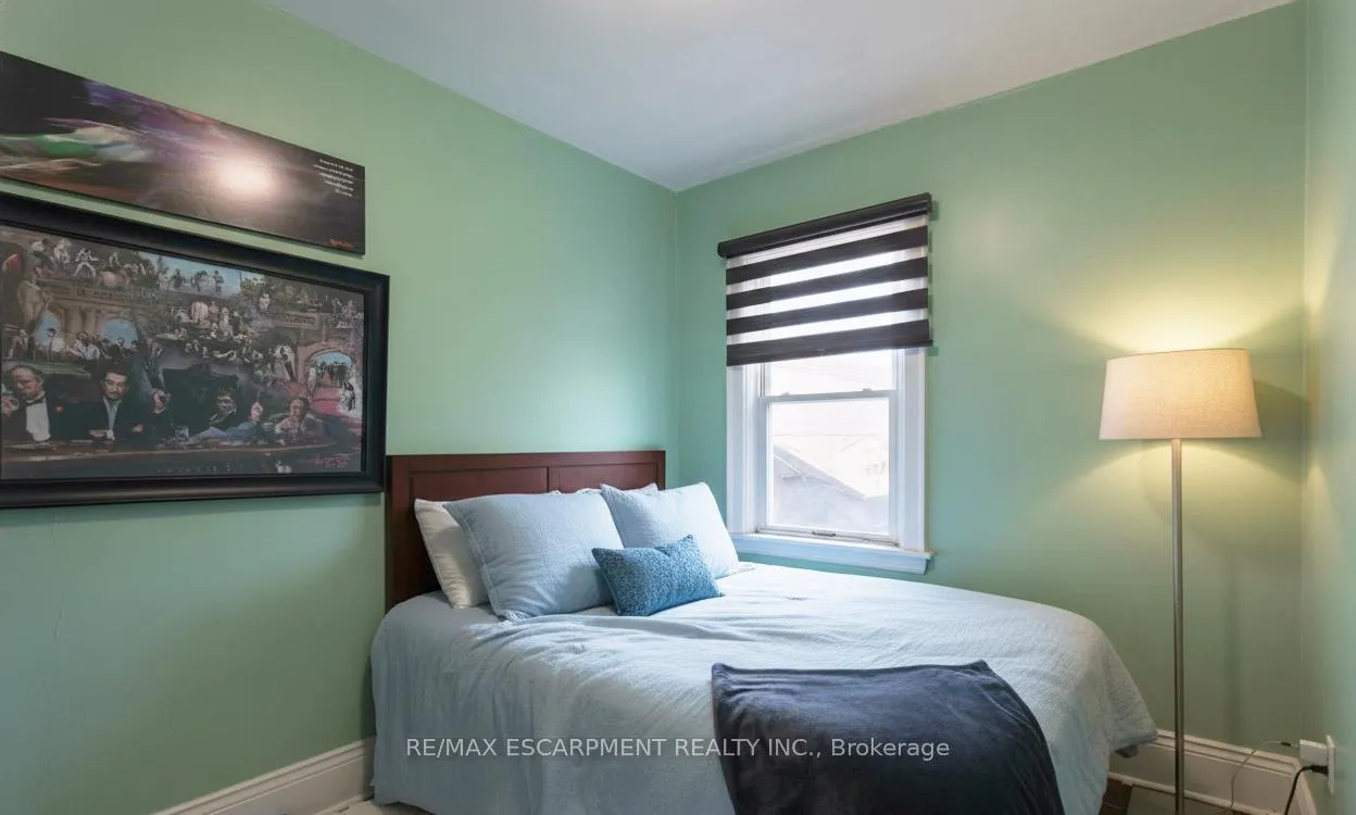 Photo 18 of 246 Cope Street, Hamilton, Homeside — HOMEH