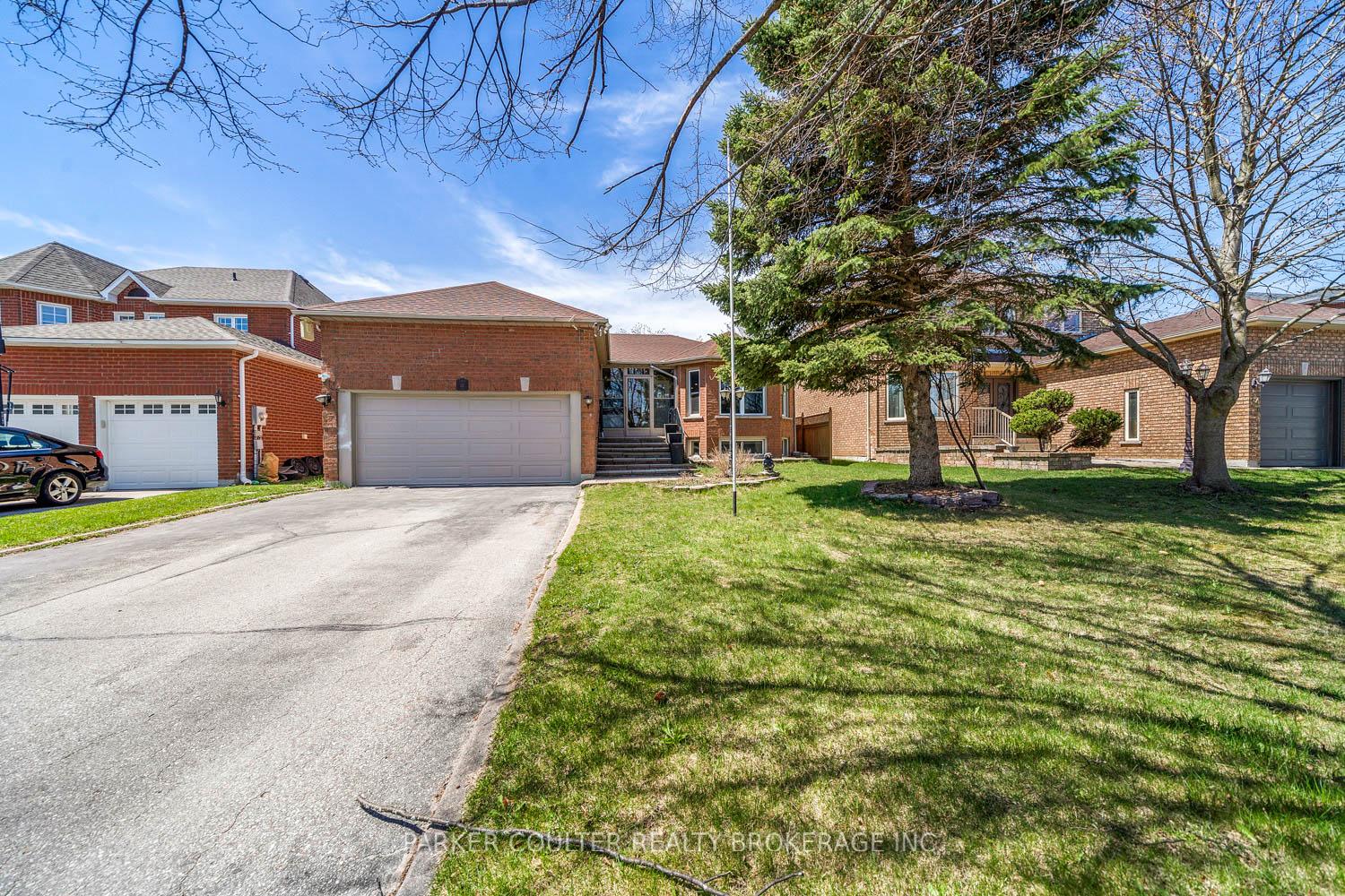 Photo 1 of 32 Brown Street, Barrie, Holly — HOMEH