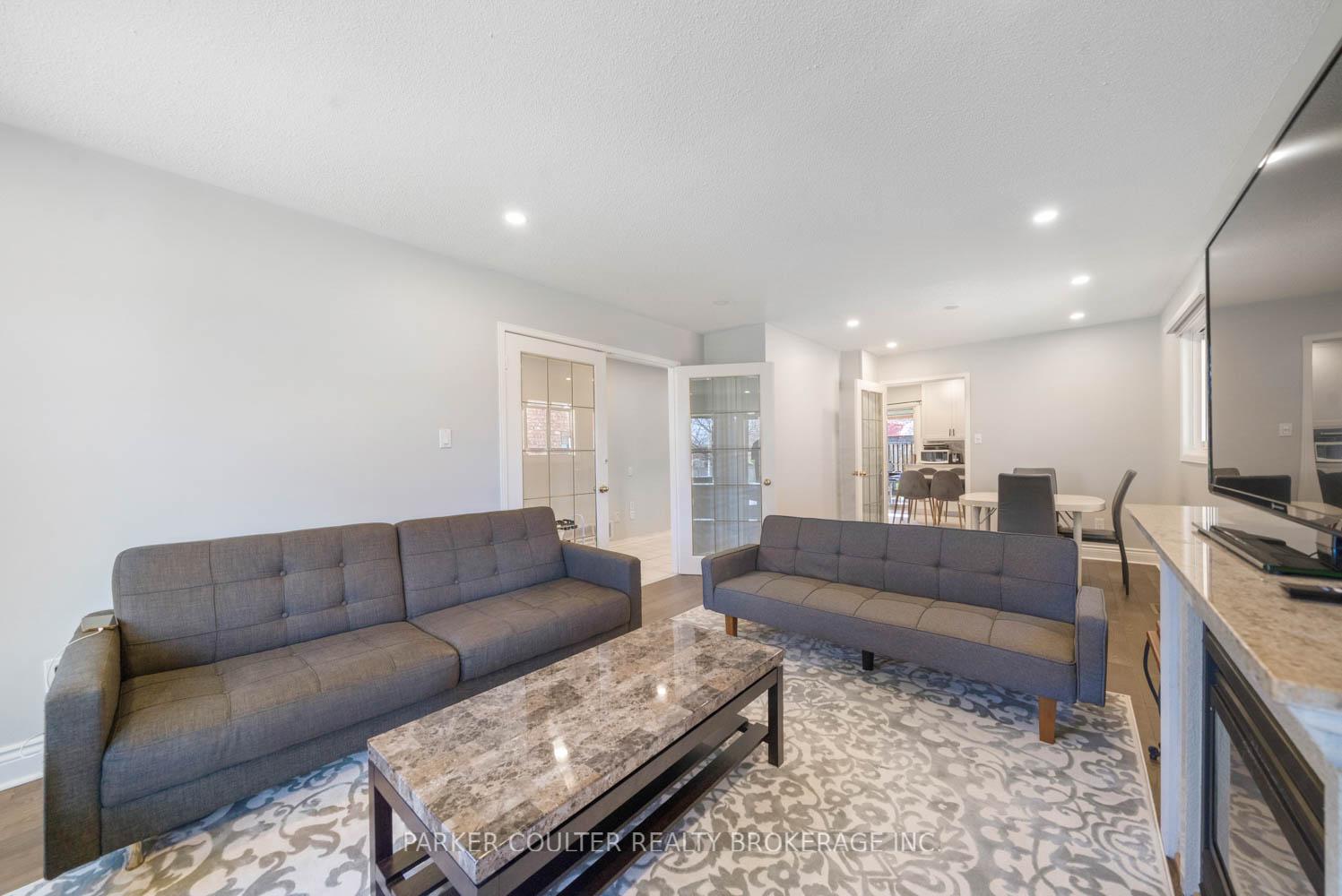 Photo 9 of 32 Brown Street, Barrie, Holly — HOMEH