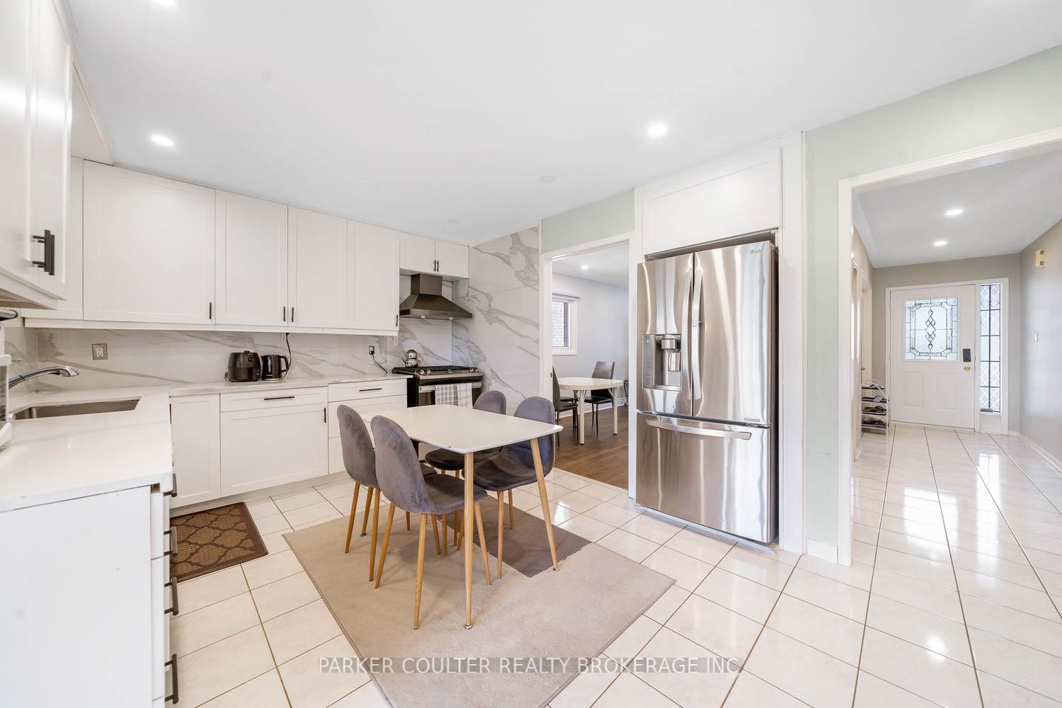 Photo 12 of 32 Brown Street, Barrie, Holly — HOMEH