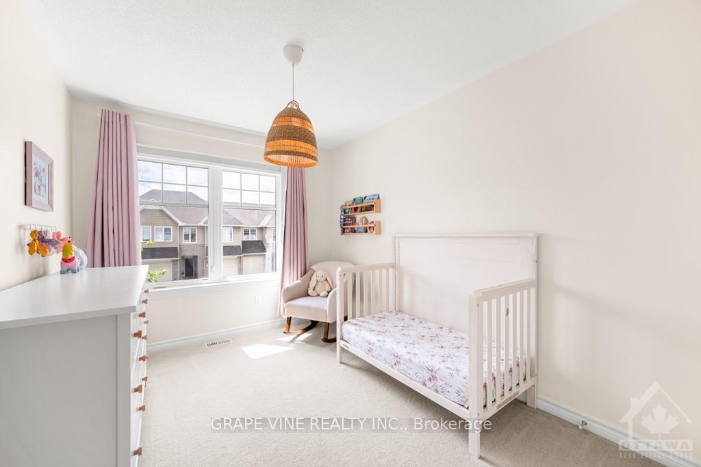 Photo 18 of 980 Bunchberry Way, Ottawa, Blossom Park/Kemp Park/Findlay Creek — HOMEH