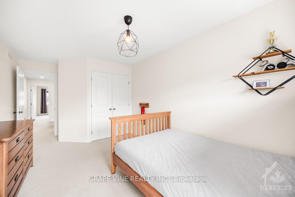 Photo 19 of 980 Bunchberry Way, Ottawa, Blossom Park/Kemp Park/Findlay Creek — HOMEH