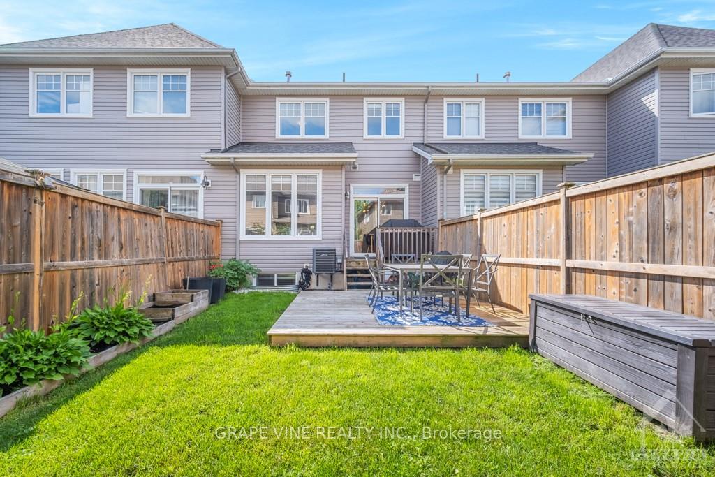 Photo 24 of 980 Bunchberry Way, Ottawa, Blossom Park/Kemp Park/Findlay Creek — HOMEH