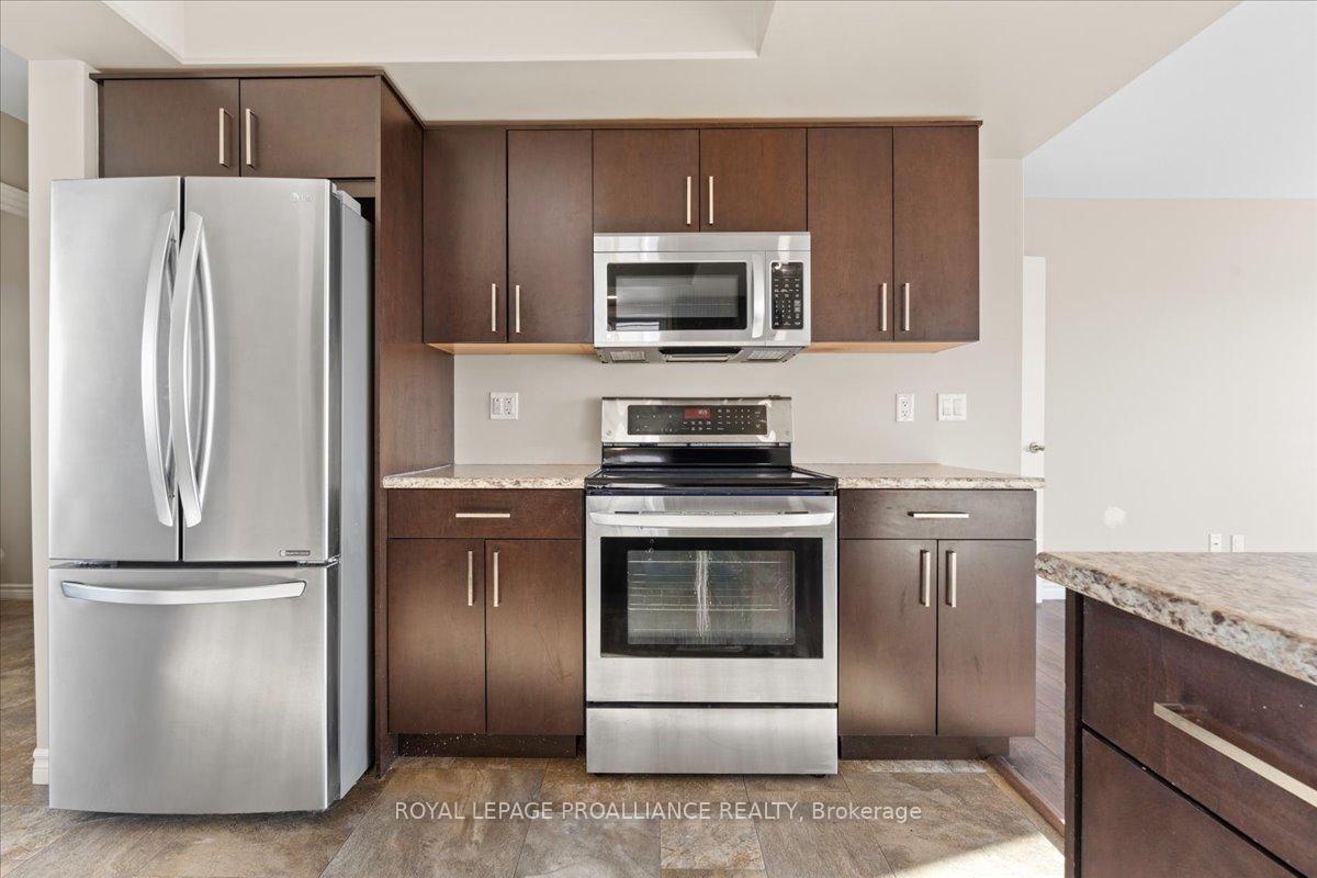 Photo 9 of 33 Ridgeway Place, Belleville, Belleville Ward — HOMEH