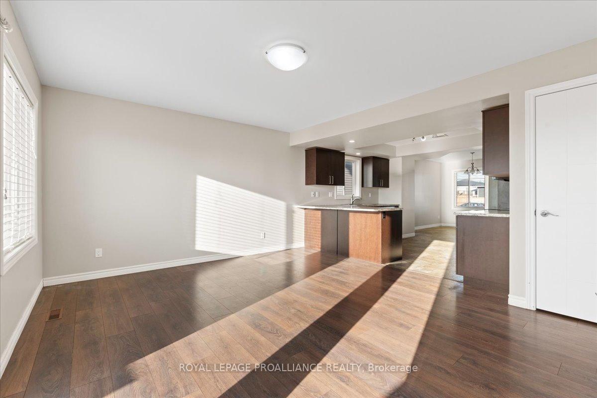 Photo 14 of 33 Ridgeway Place, Belleville, Belleville Ward — HOMEH
