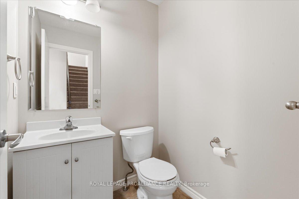 Photo 19 of 33 Ridgeway Place, Belleville, Belleville Ward — HOMEH