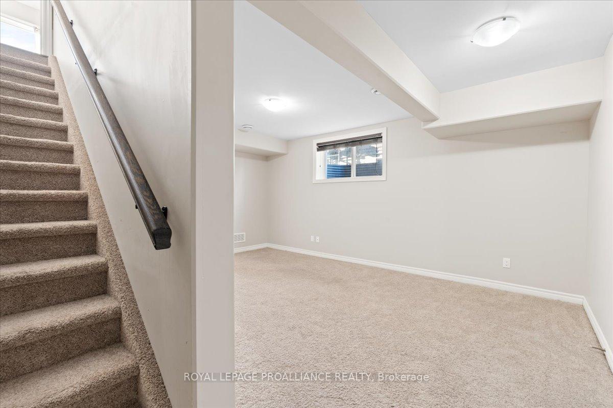 Photo 30 of 33 Ridgeway Place, Belleville, Belleville Ward — HOMEH