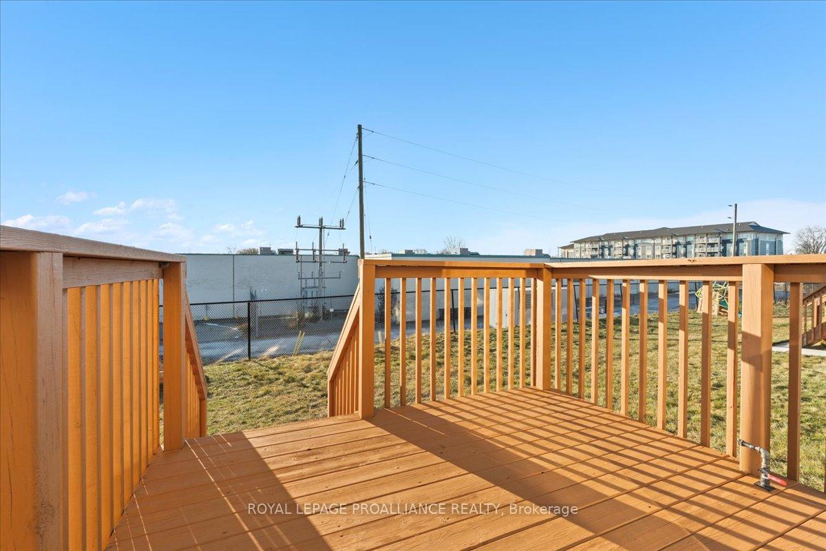 Photo 37 of 33 Ridgeway Place, Belleville, Belleville Ward — HOMEH