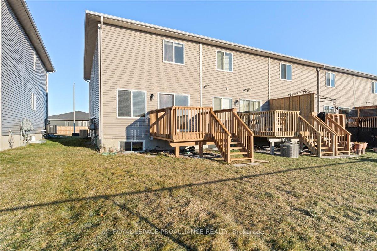 Photo 40 of 33 Ridgeway Place, Belleville, Belleville Ward — HOMEH