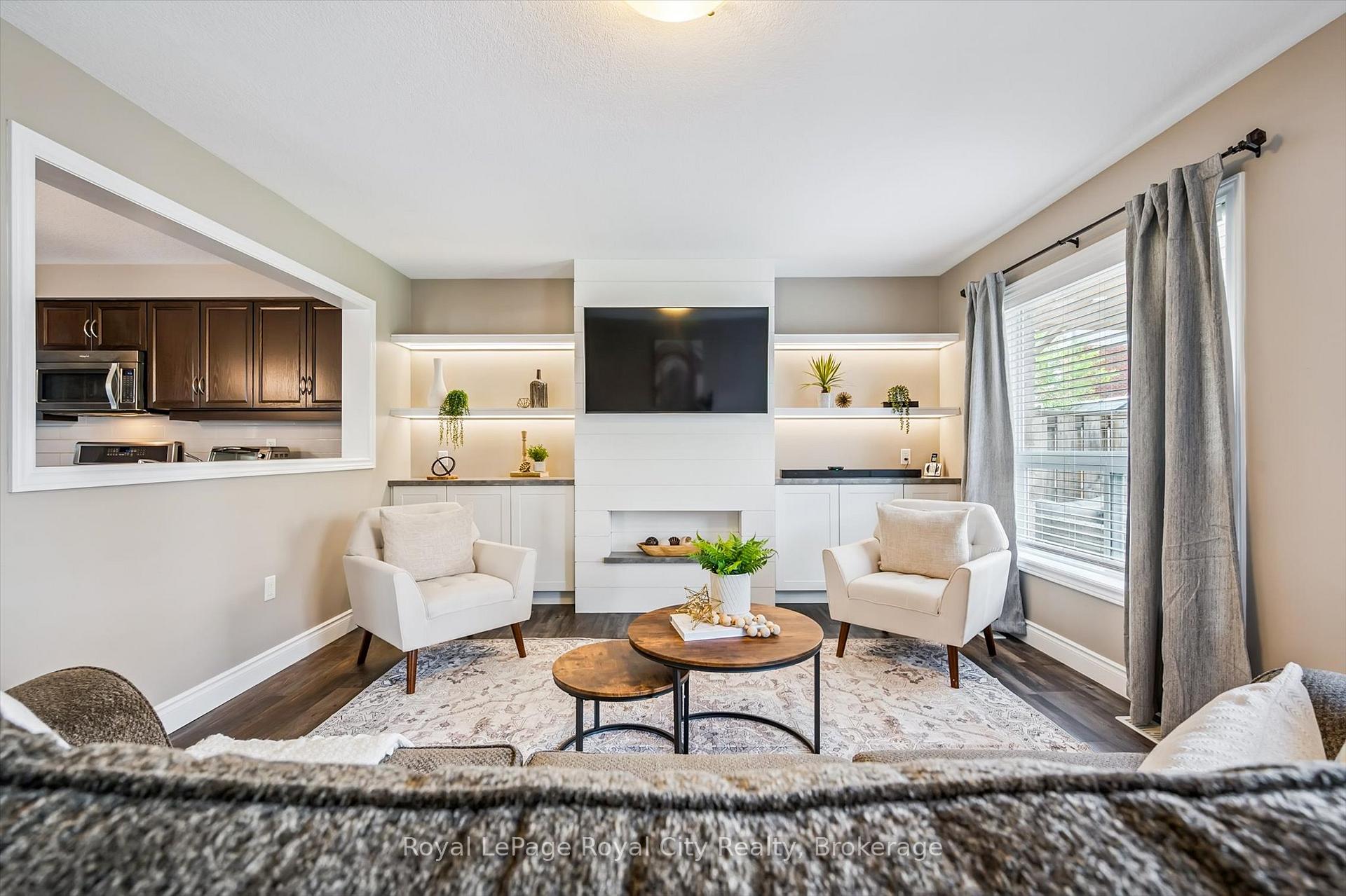 Photo 12 of 31 Oakes Crescent, Guelph, Grange Road — HOMEH