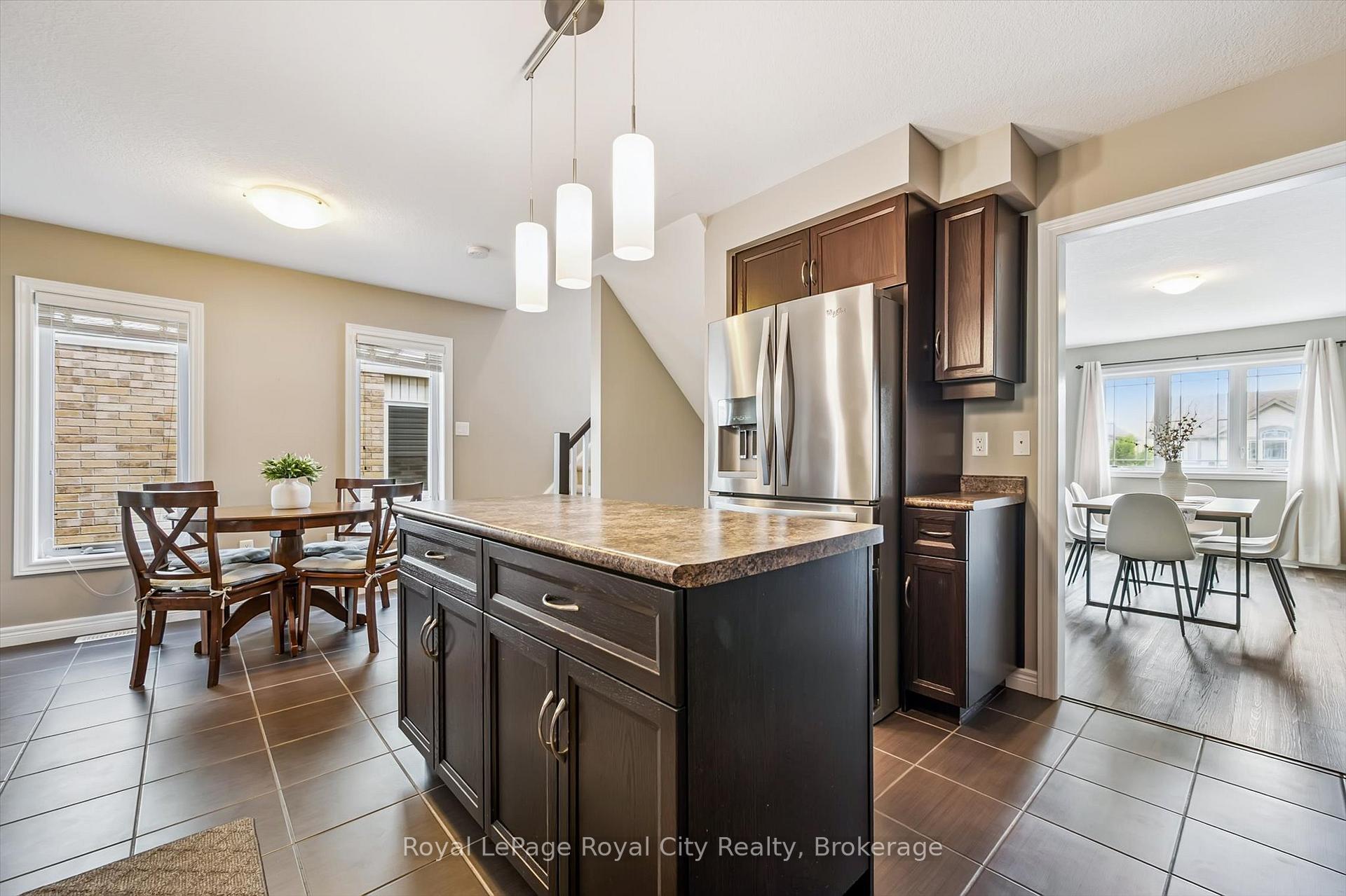 Photo 19 of 31 Oakes Crescent, Guelph, Grange Road — HOMEH