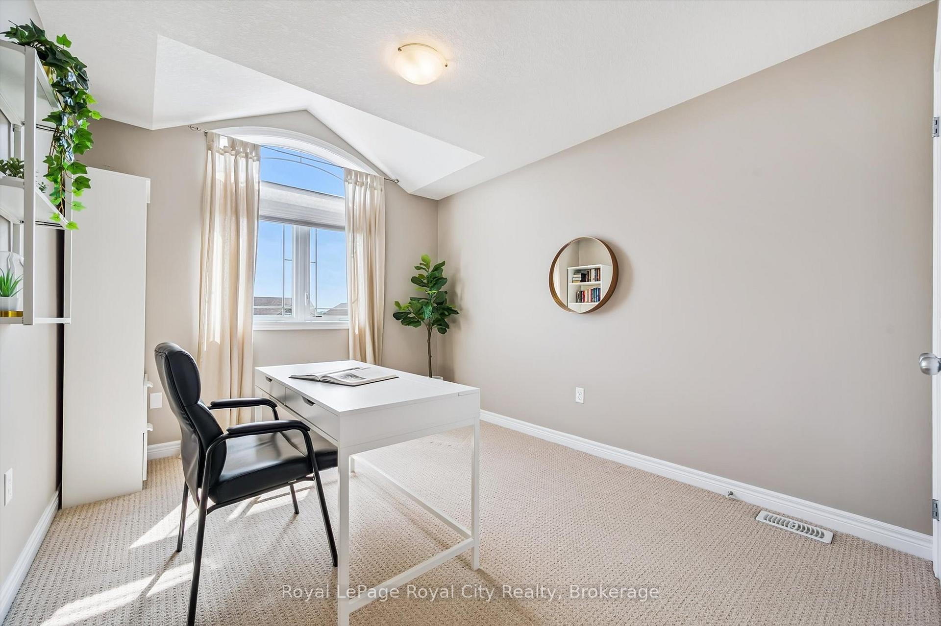 Photo 33 of 31 Oakes Crescent, Guelph, Grange Road — HOMEH