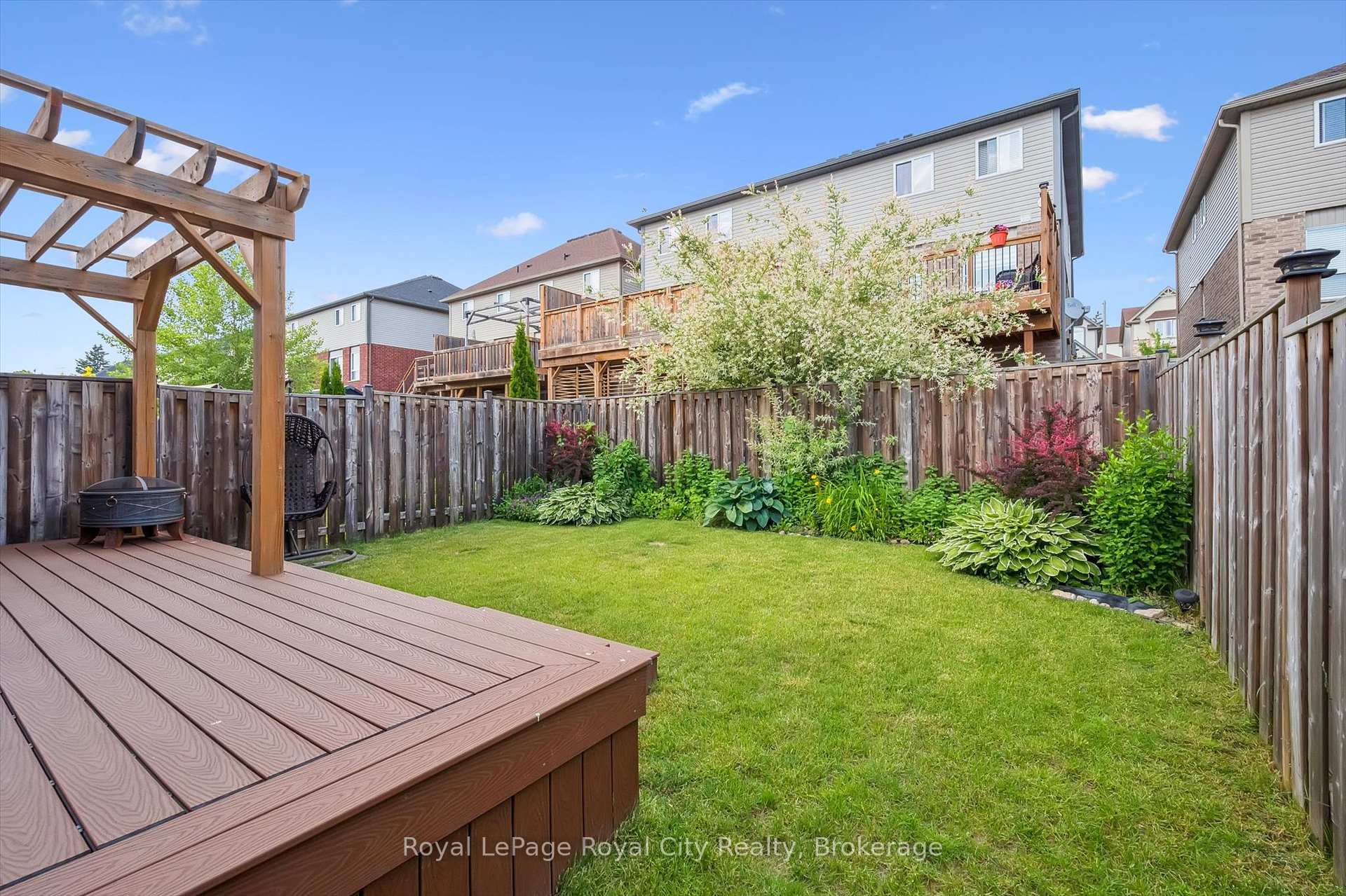 Photo 38 of 31 Oakes Crescent, Guelph, Grange Road — HOMEH