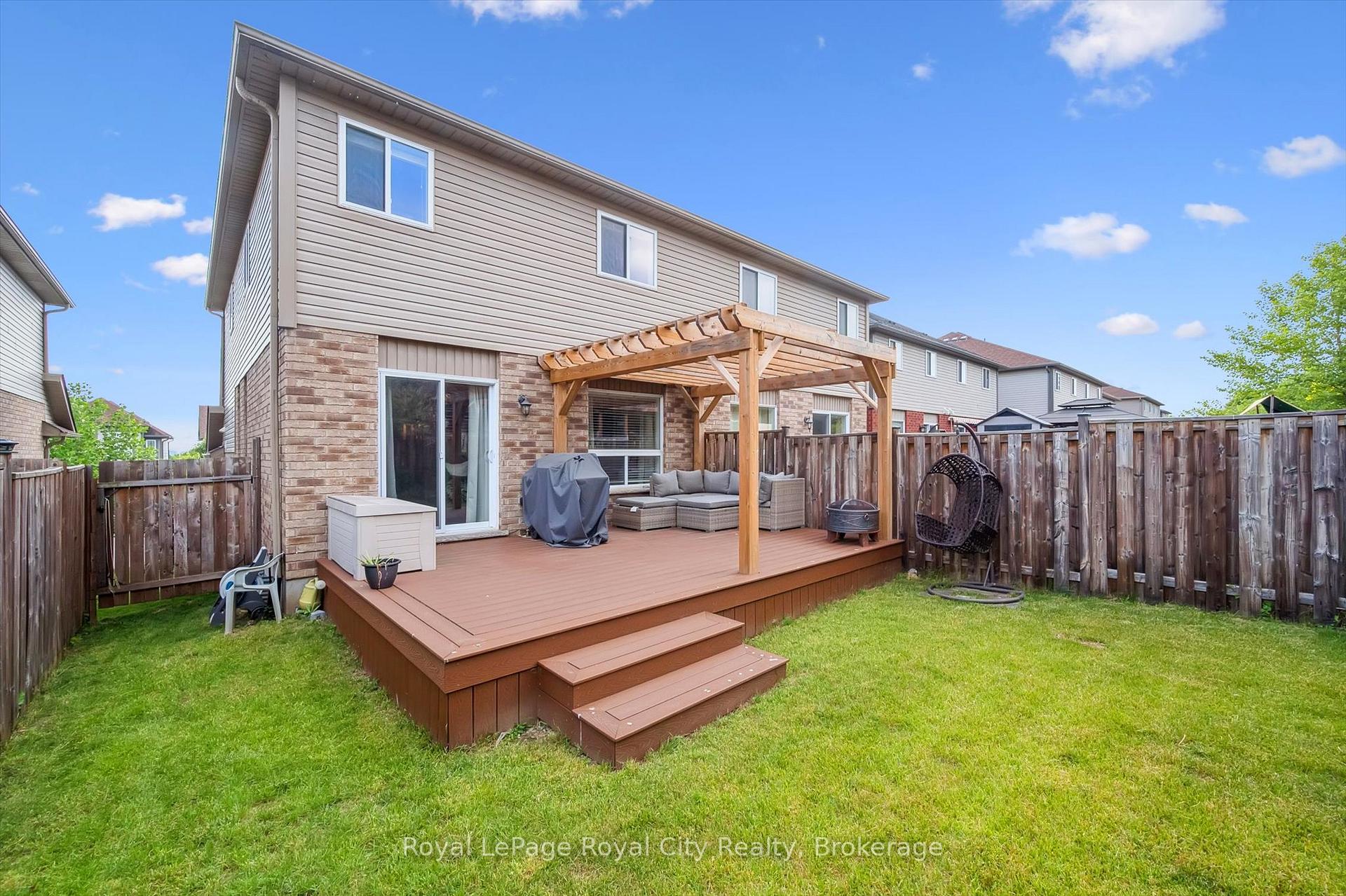Photo 39 of 31 Oakes Crescent, Guelph, Grange Road — HOMEH