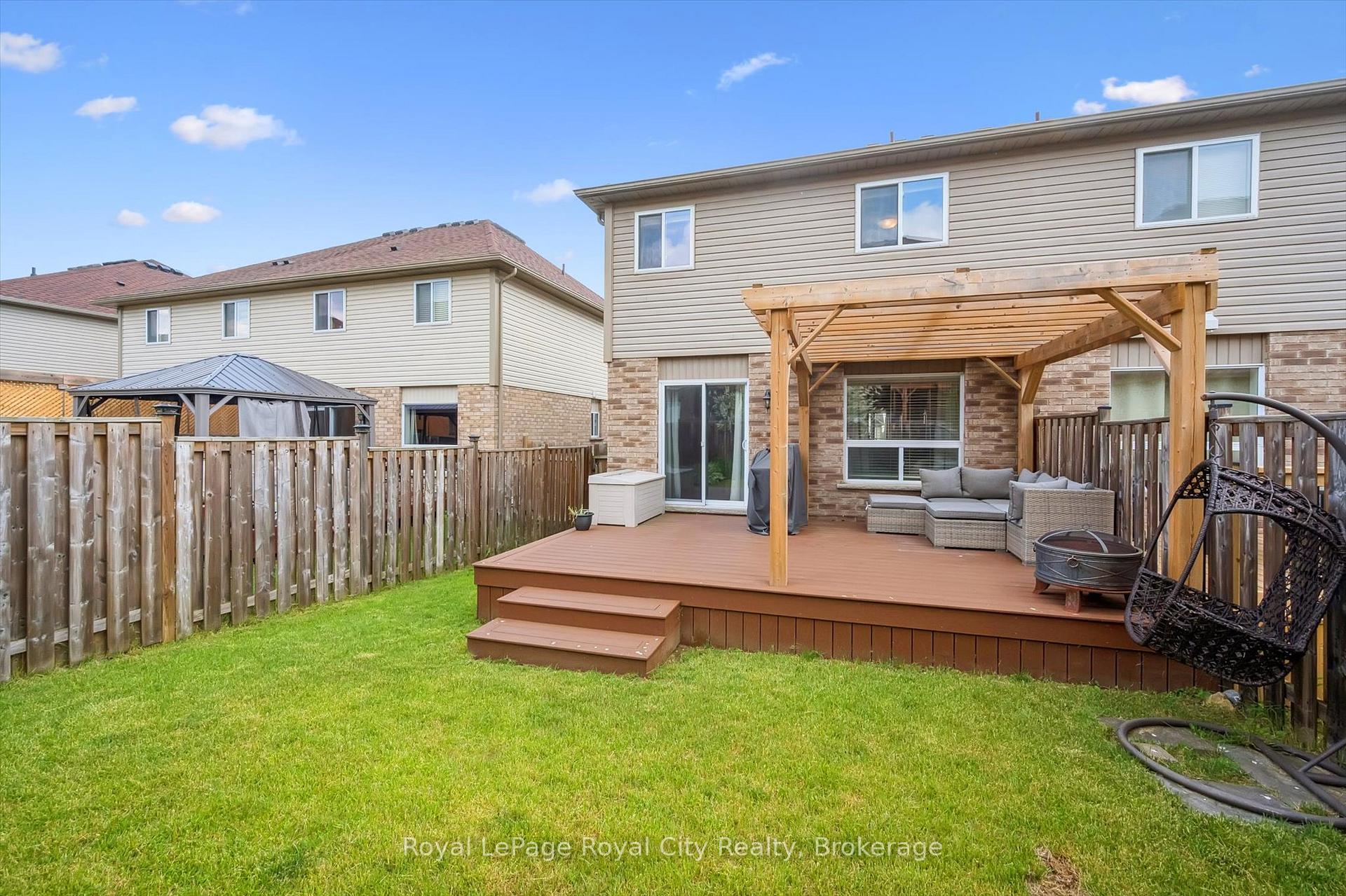 Photo 40 of 31 Oakes Crescent, Guelph, Grange Road — HOMEH
