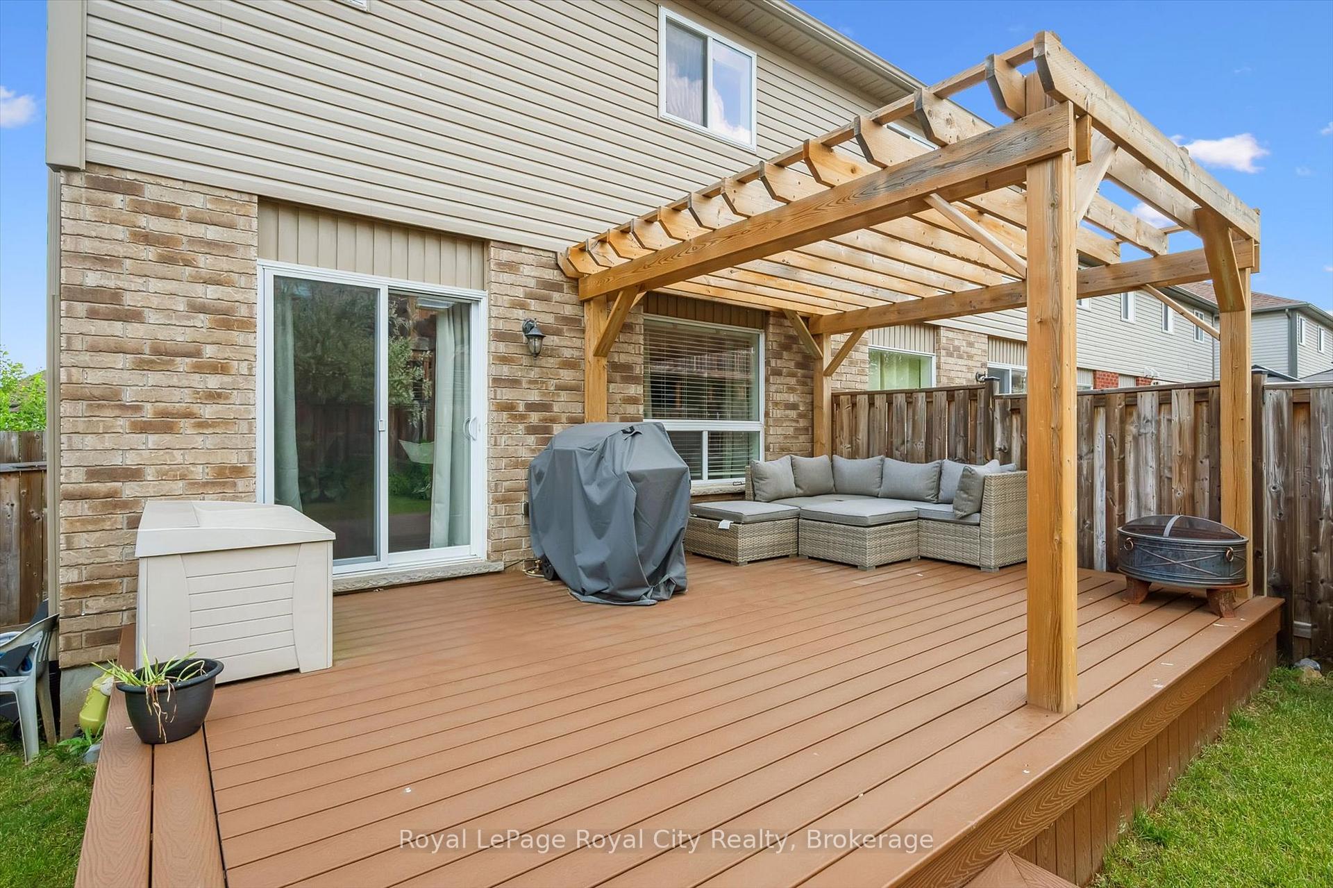 Photo 41 of 31 Oakes Crescent, Guelph, Grange Road — HOMEH