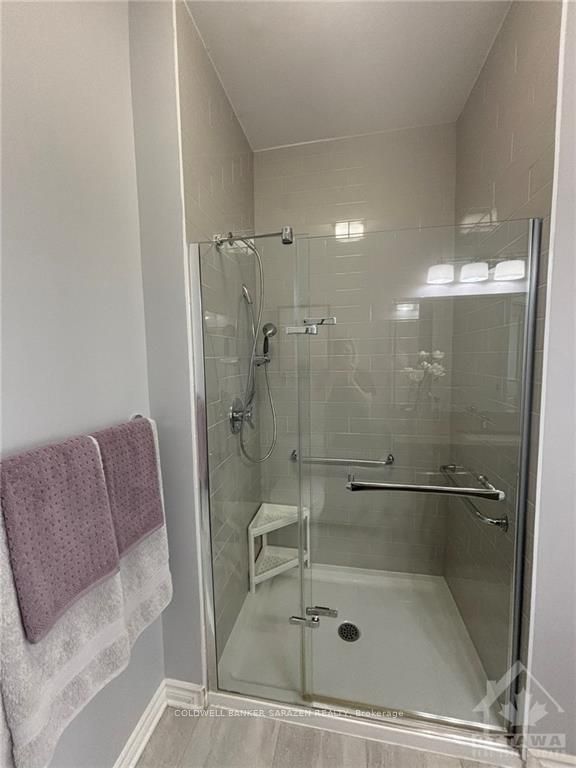 Photo 18 of 502 Silverbell Crescent, Ottawa, Blossom Park/Kemp Park/Findlay Creek — HOMEH
