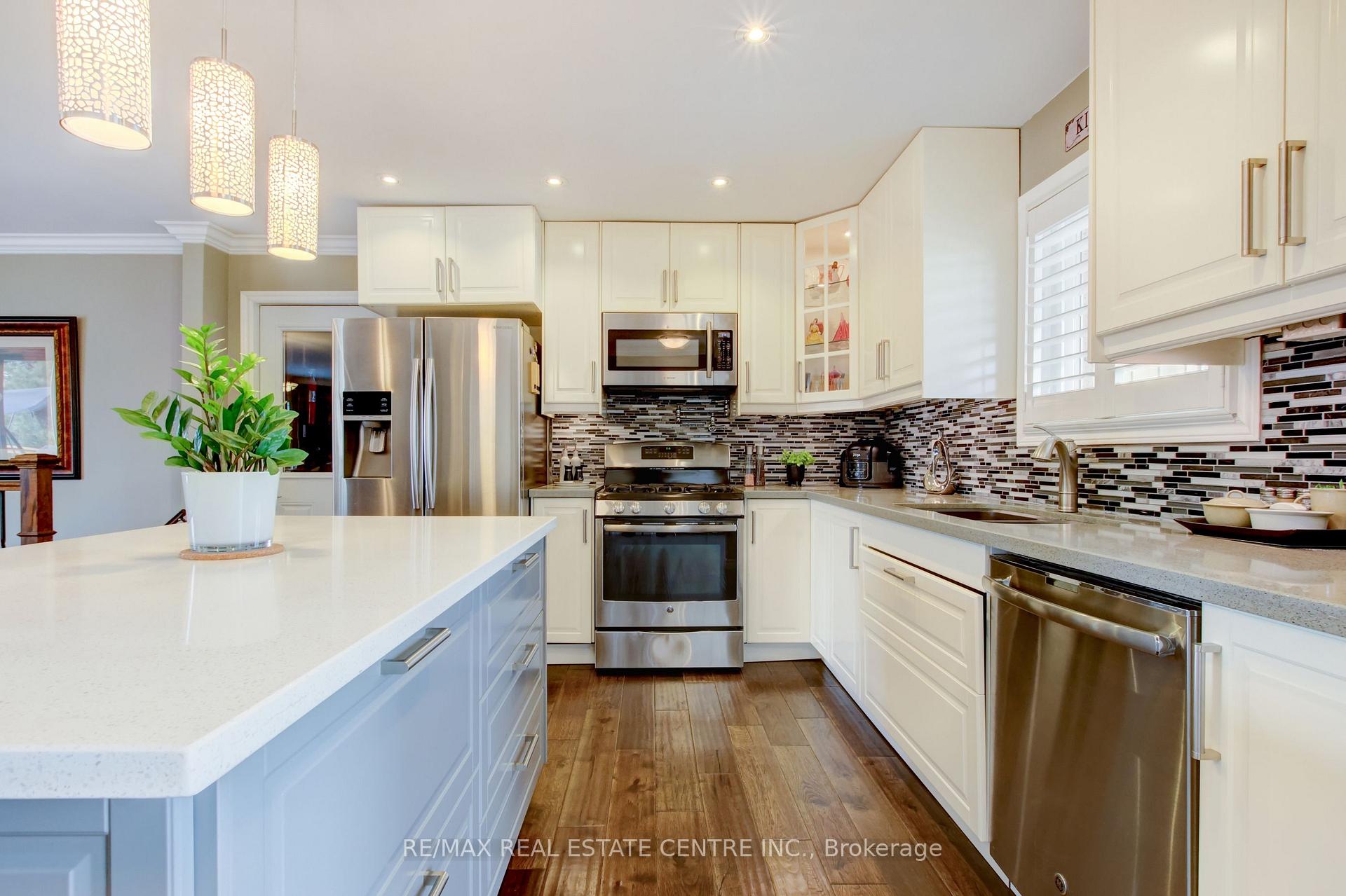 Photo 16 of 31 Dod's Drive, Caledon, Alton — HOMEH