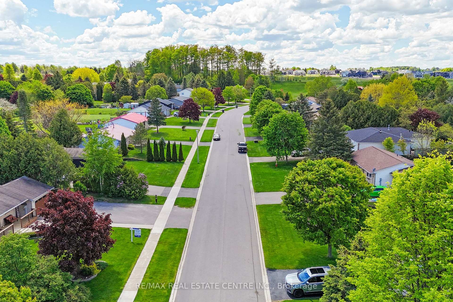 Photo 36 of 31 Dod's Drive, Caledon, Alton — HOMEH